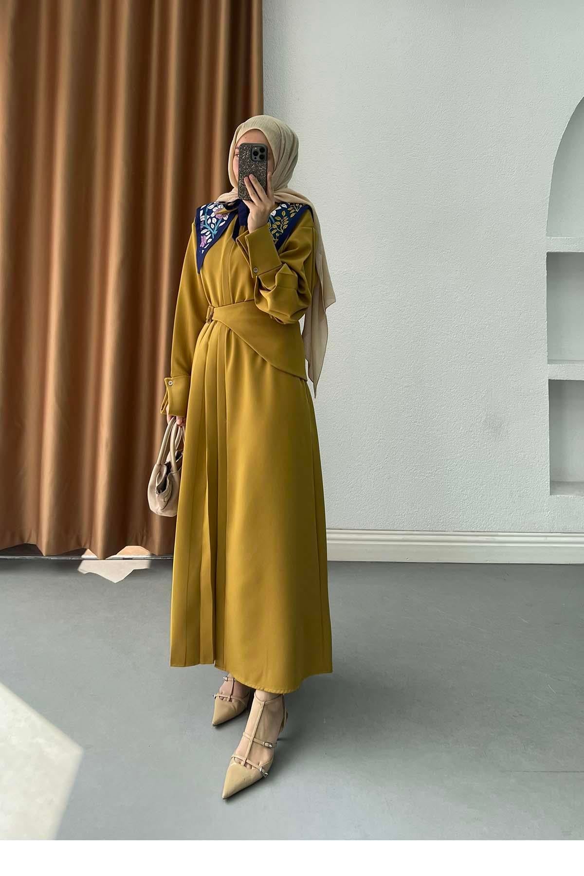 Modern Kesim Kemer Detaylı Elbise Hardal Sarı