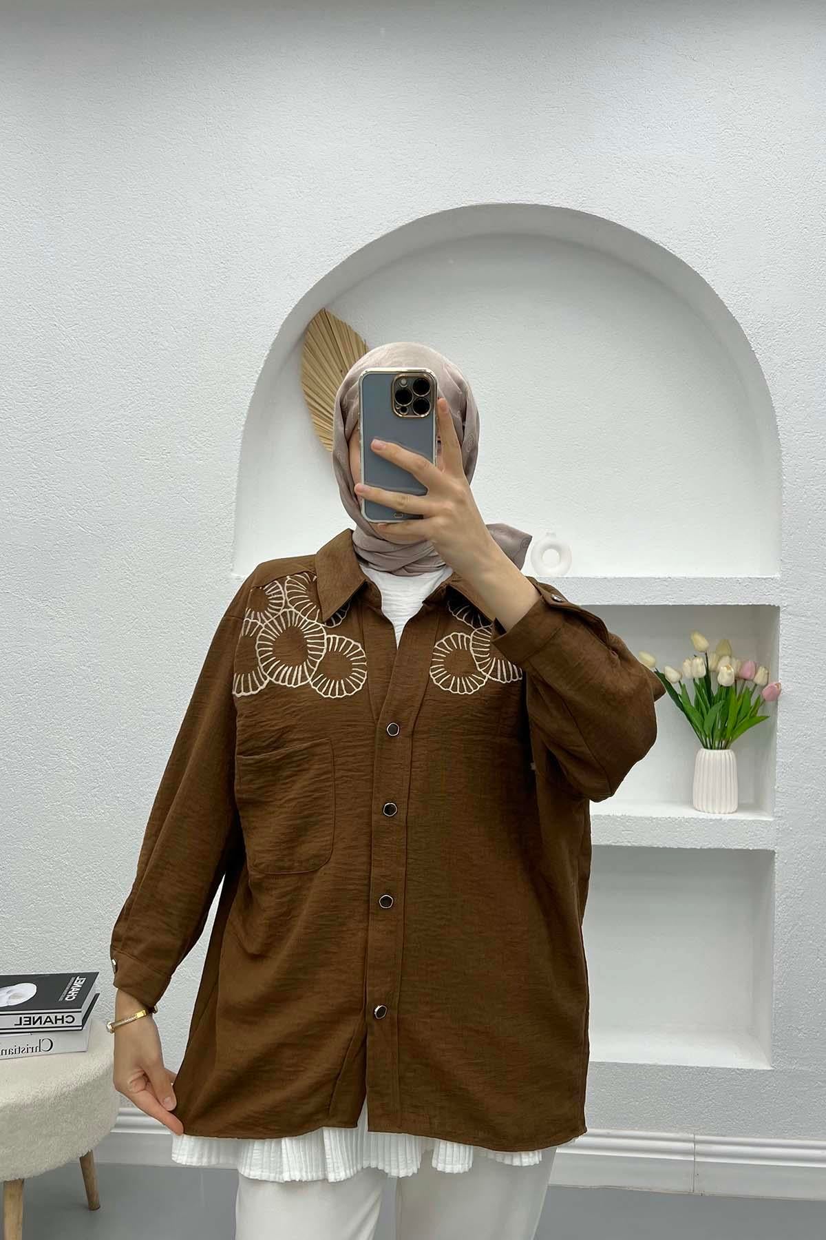 Nakışlı Oversize Gömlek Kahve