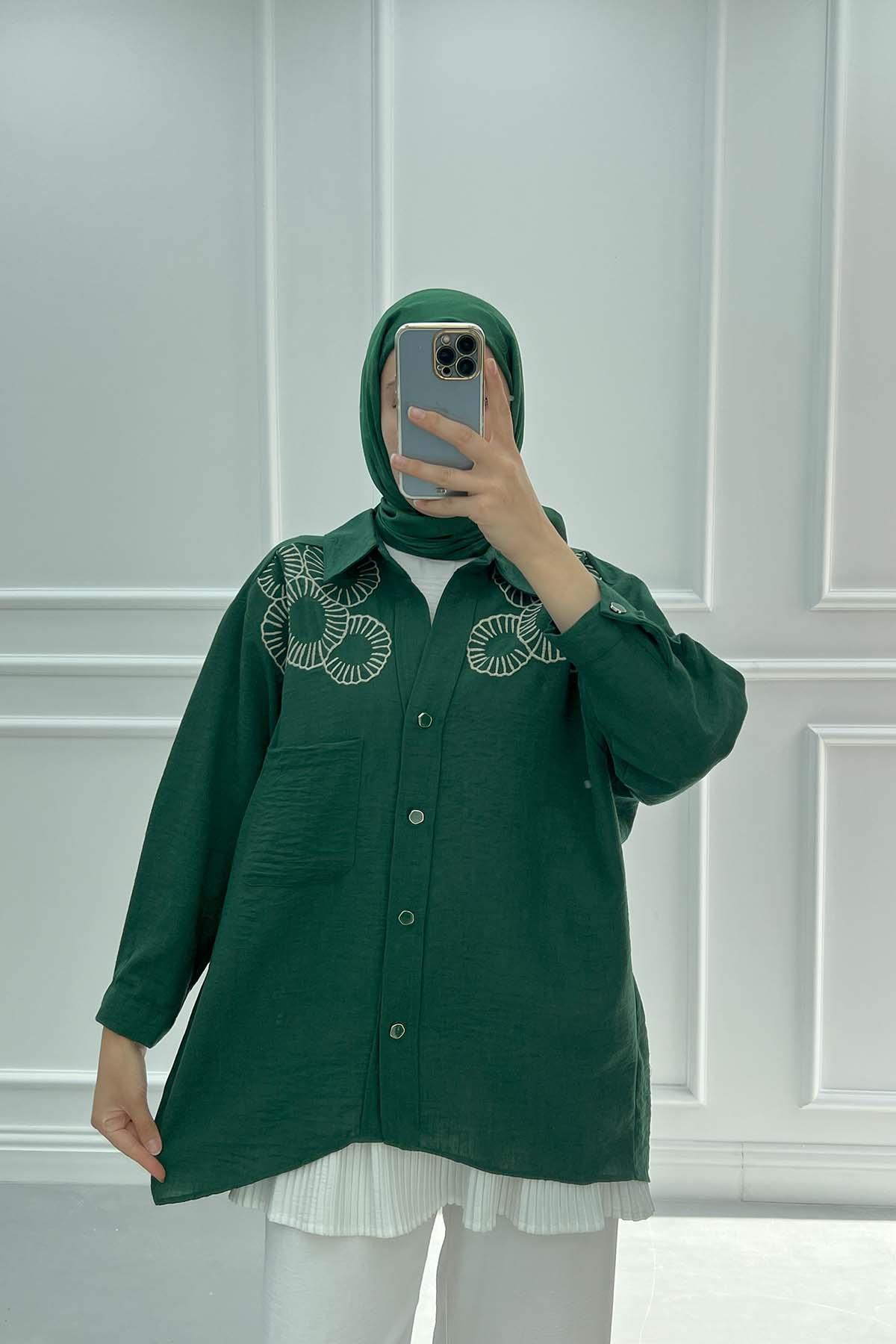 Nakışlı Oversize Gömlek Zümrüt Yeşili