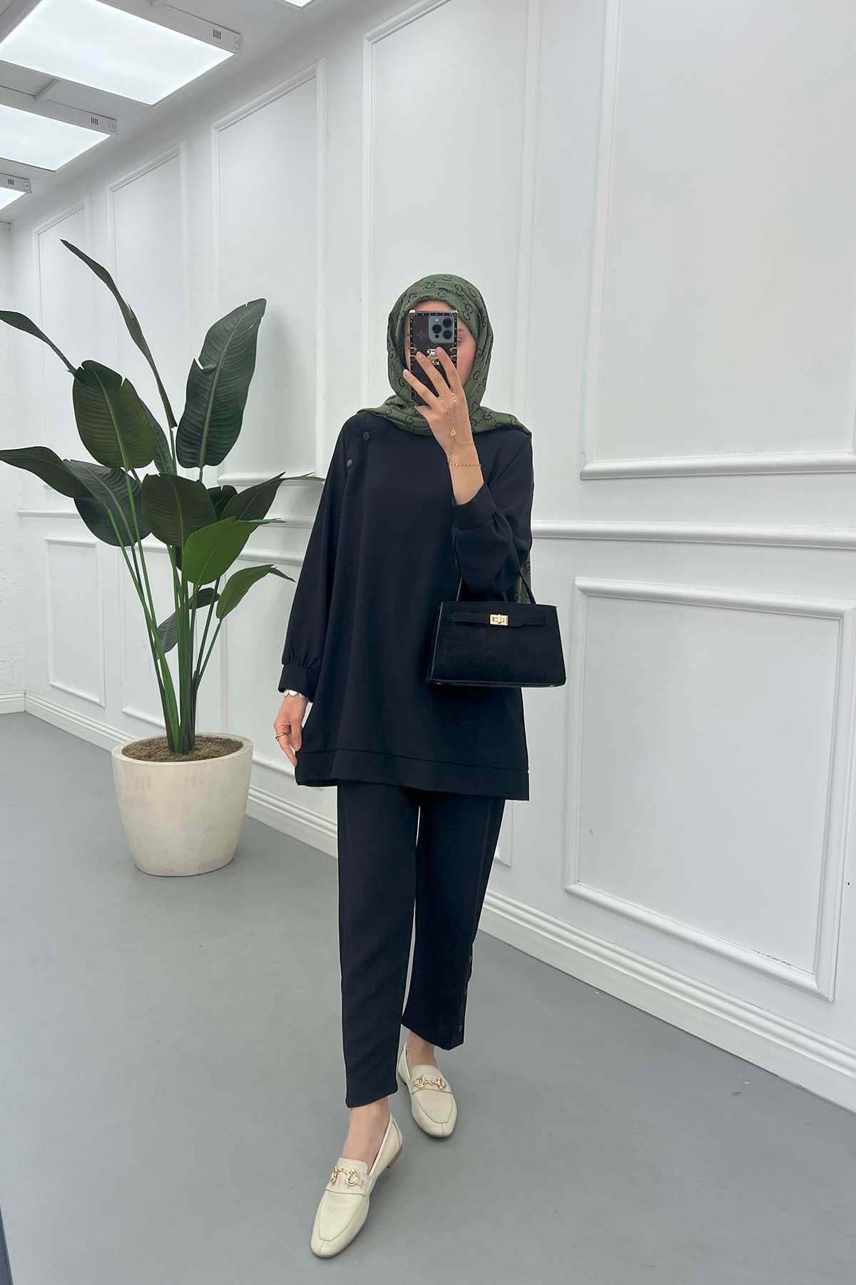 Omuzu Çıtçıtlı Pantalon Takım Siyah