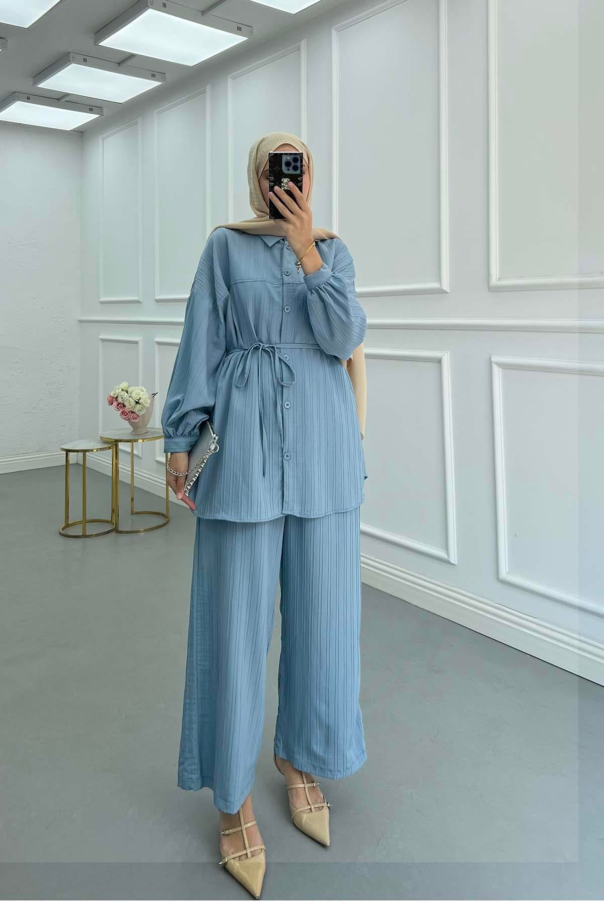 Önü Pervazlı Biyeli Takım Mavi