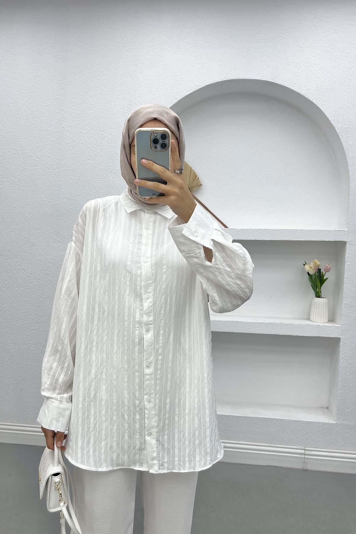 Oval Kesim Gömlek Beyaz