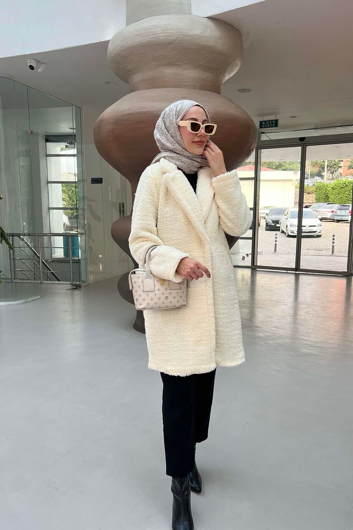 Peluş Kaban Ekru