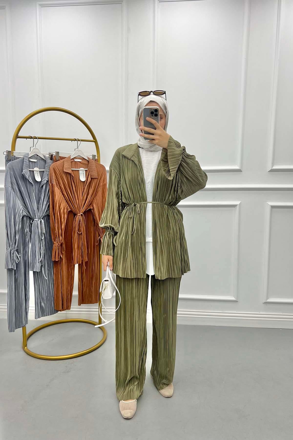 Piliseli Parlak Kimono Takım Haki