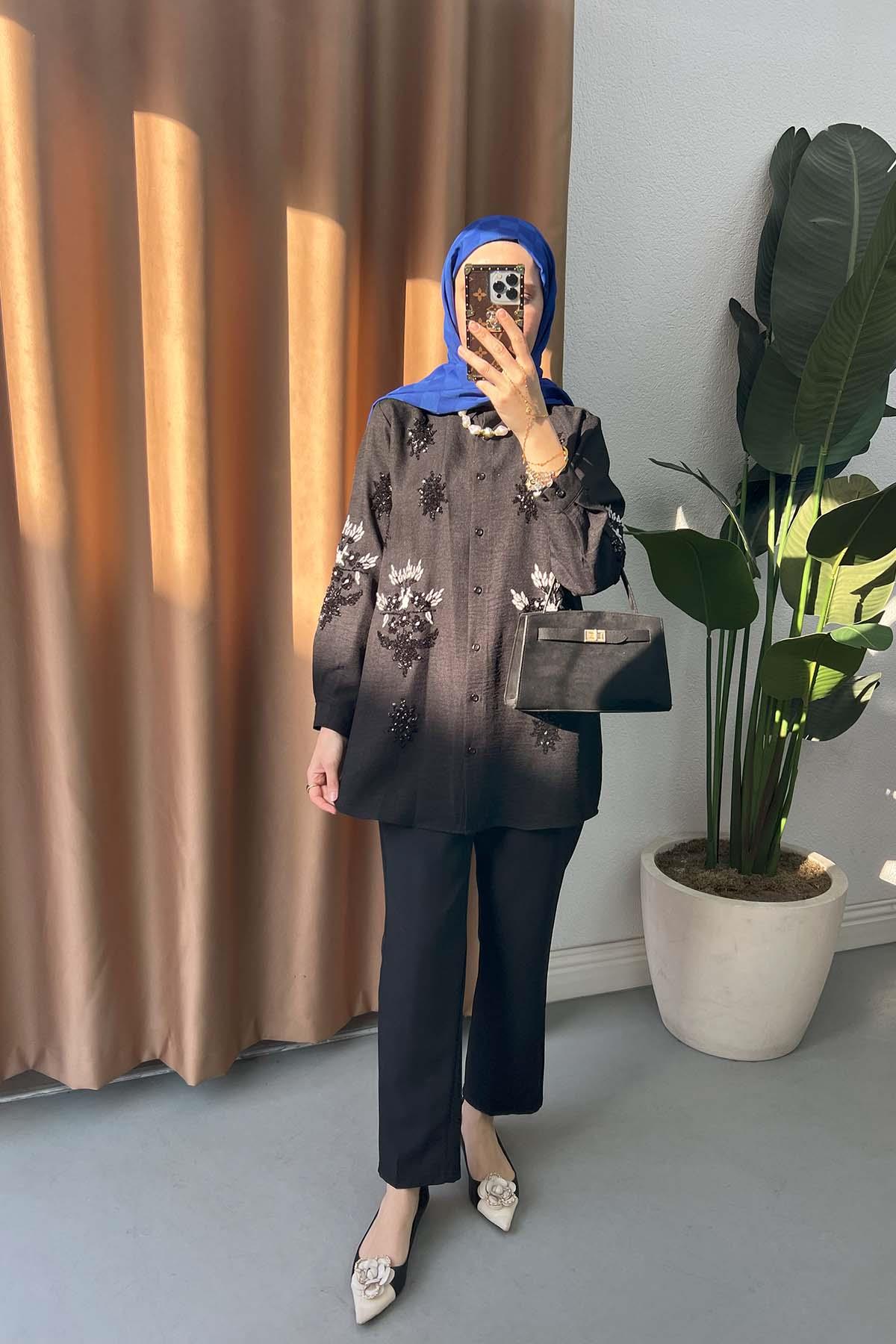 Pul ve Nakış Detaylı Gömlek Siyah