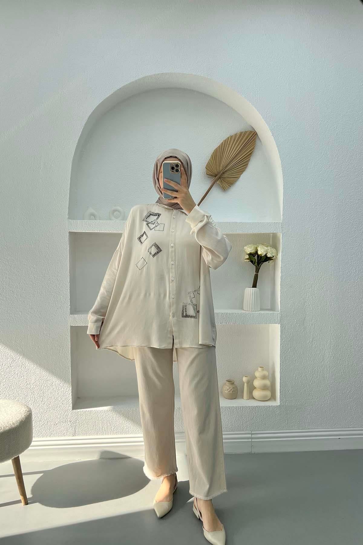 Püsküllü Kot Pantolon Bej