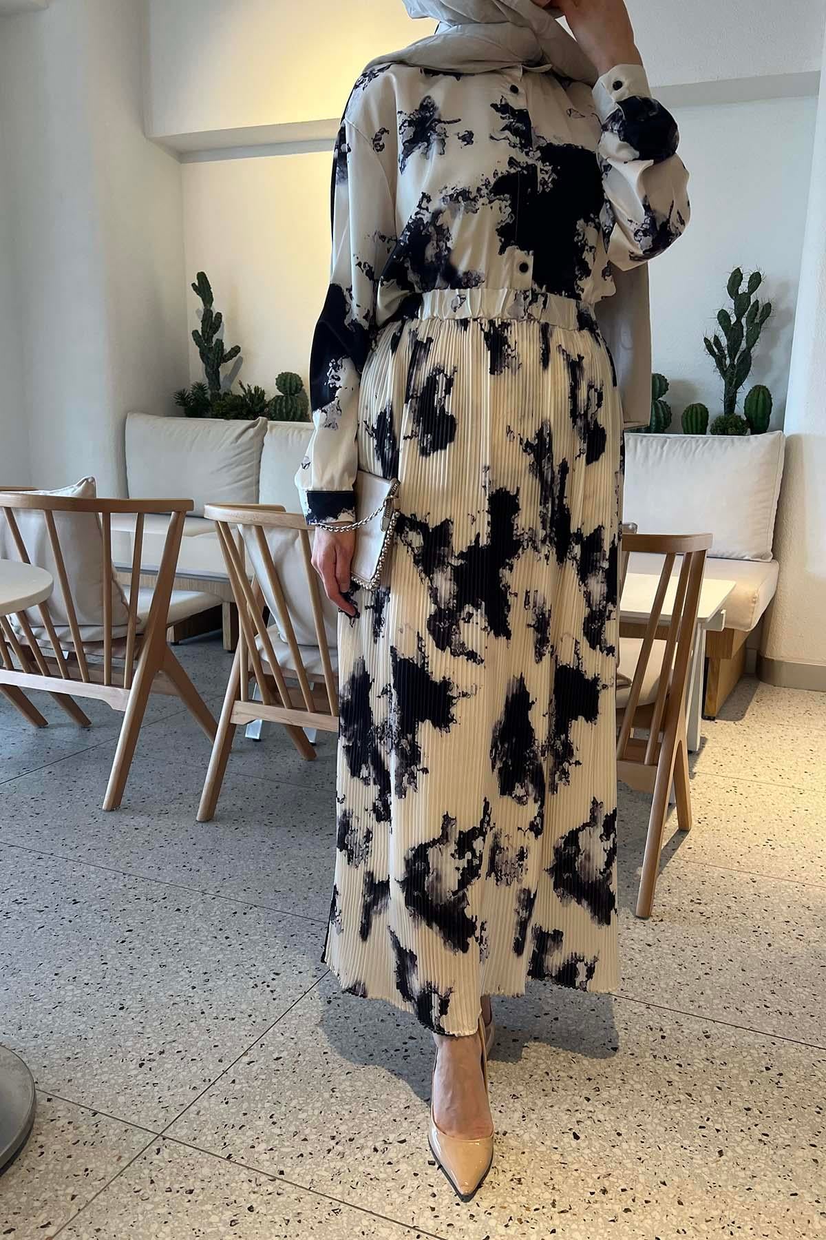 Suluboya Desenli Saten Takım Siyah
