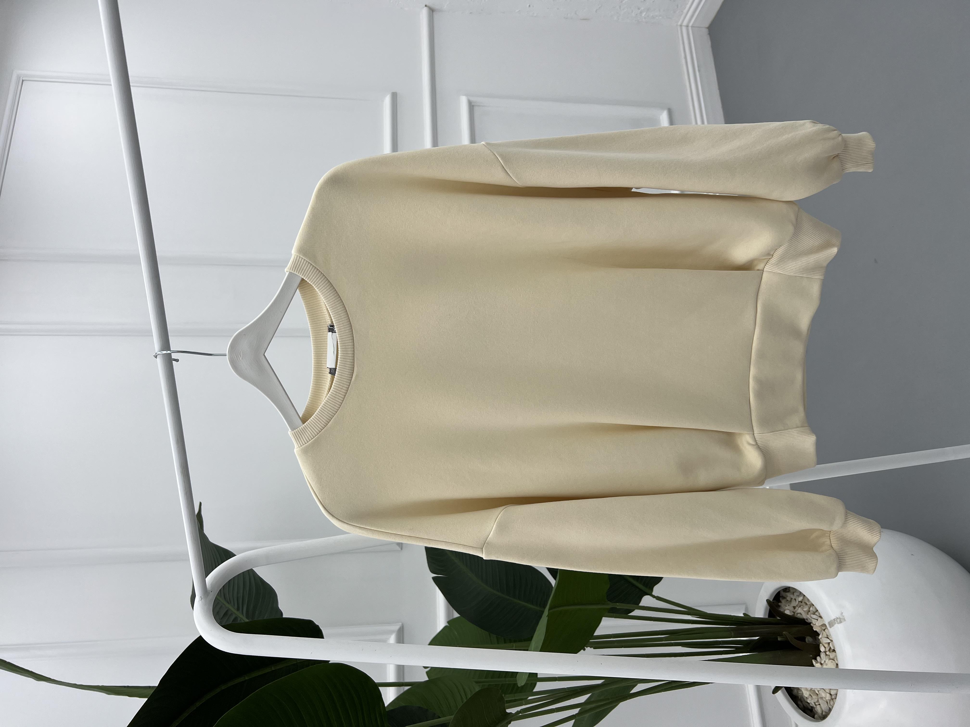 Sweatshirt Bej