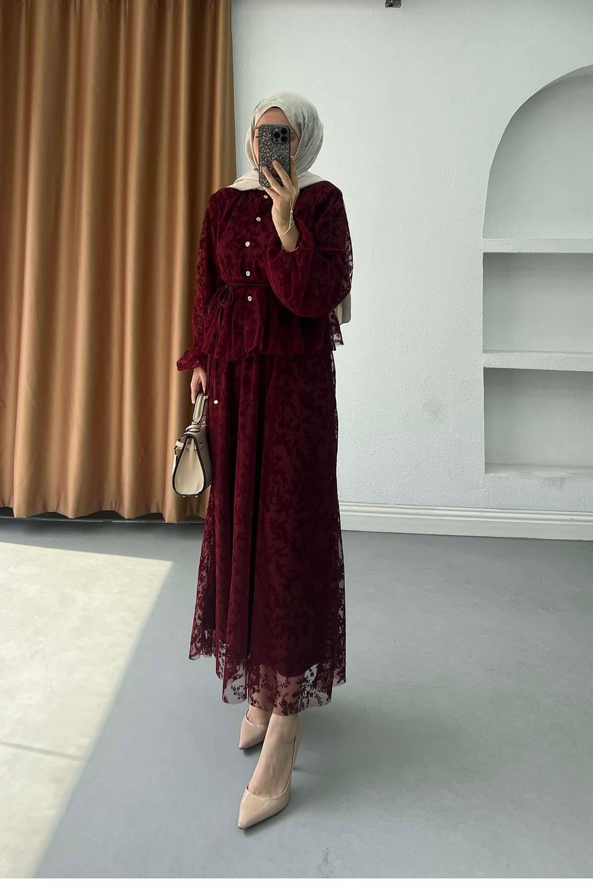 Taş Düğmeli Floral Nakışlı İçlikli Tül Takım Bordo