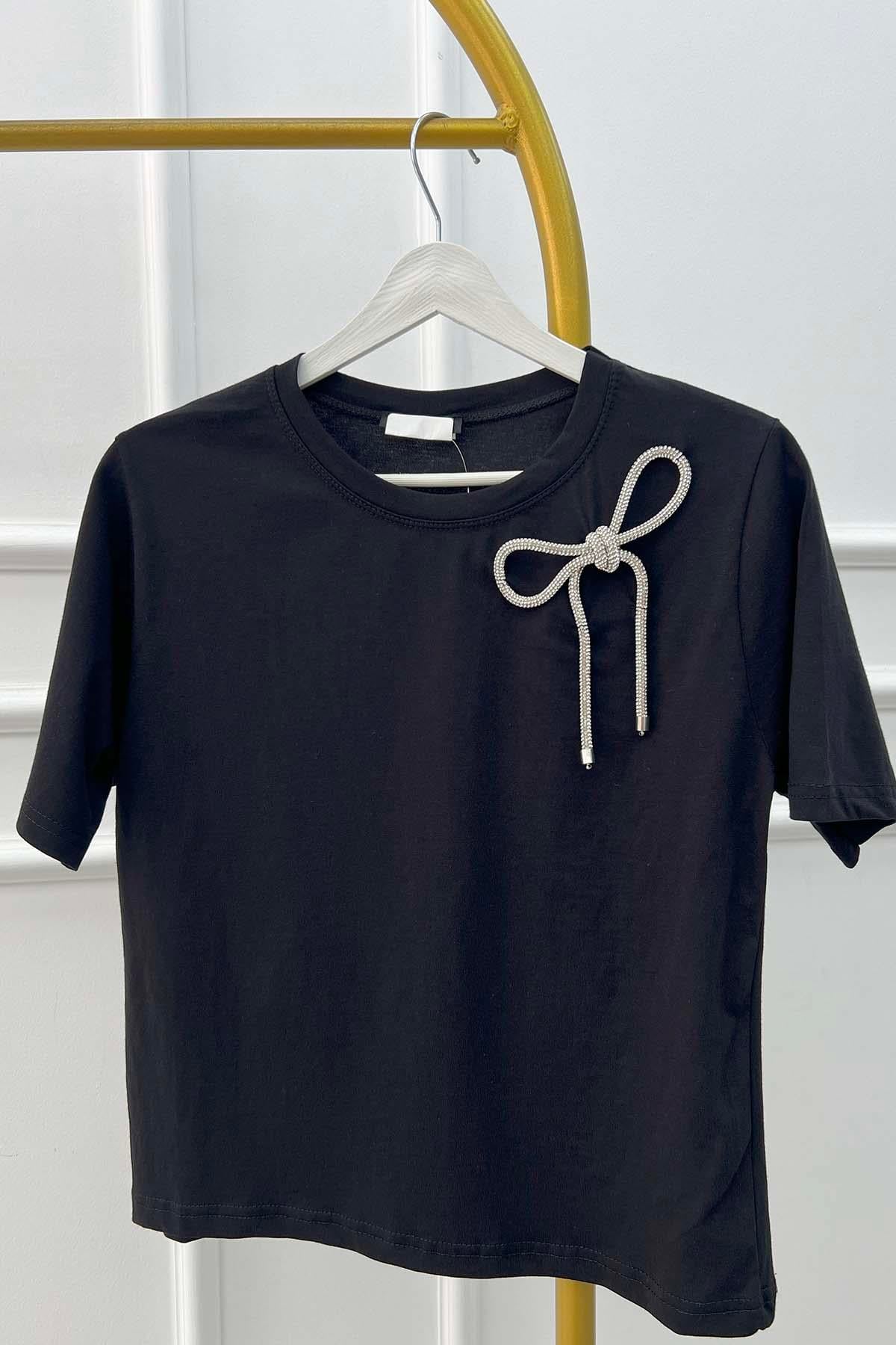 Taşlı Fiyonk Detaylı Tshirt Siyah