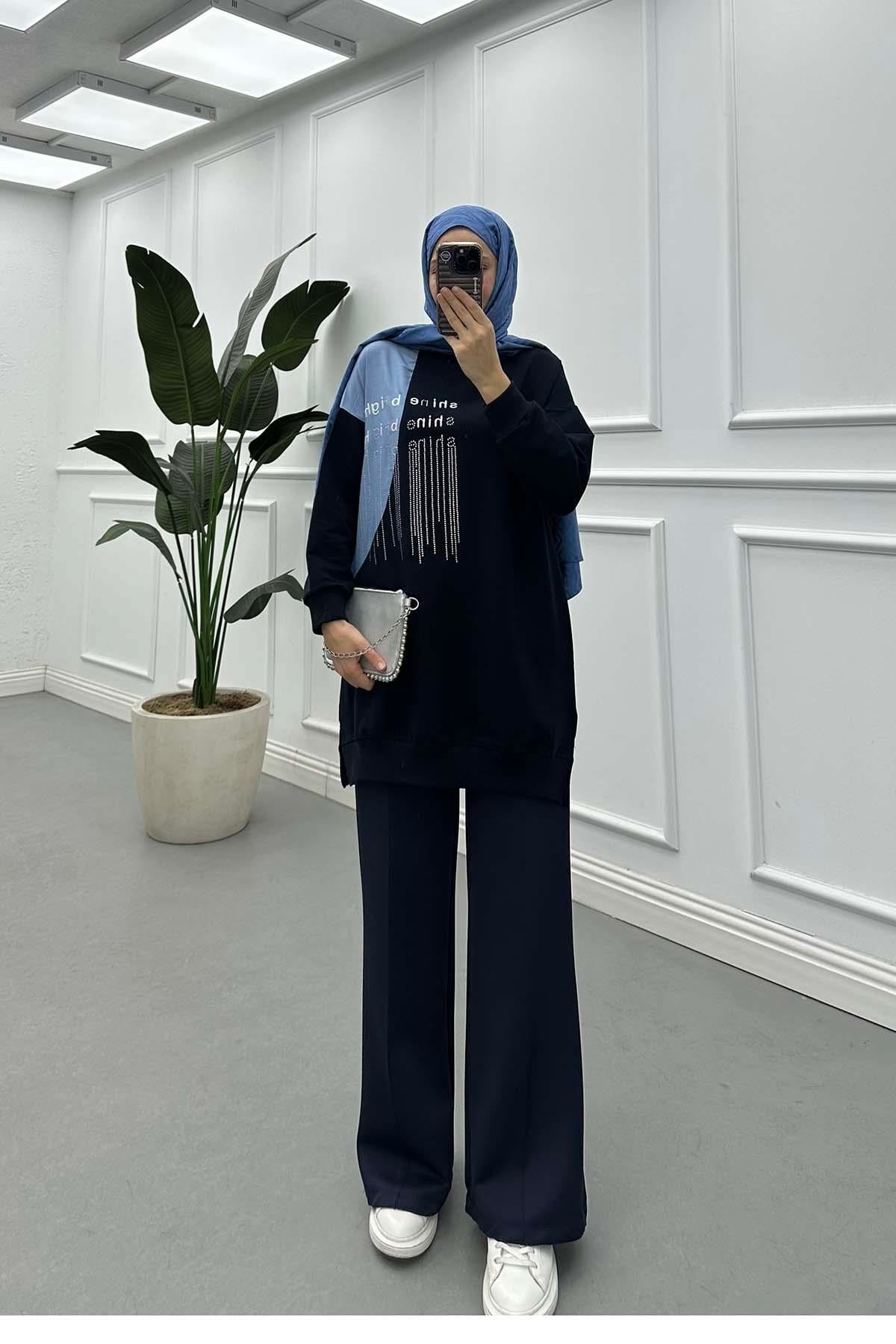 Taşlı Nakışlı İki İplik Tunik Lacivert