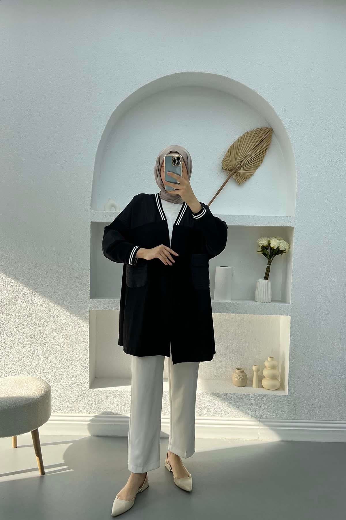 Yaka Çizgili Ceket Siyah