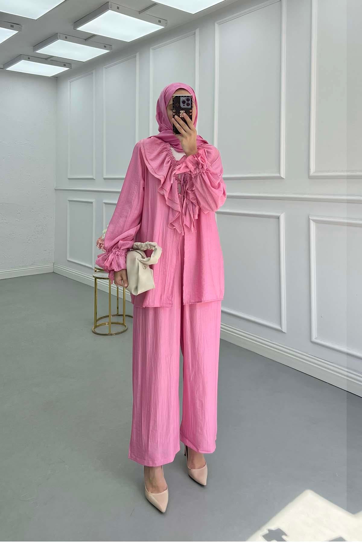 Yakası Fırfırlı Bağlamalı Takım Pembe