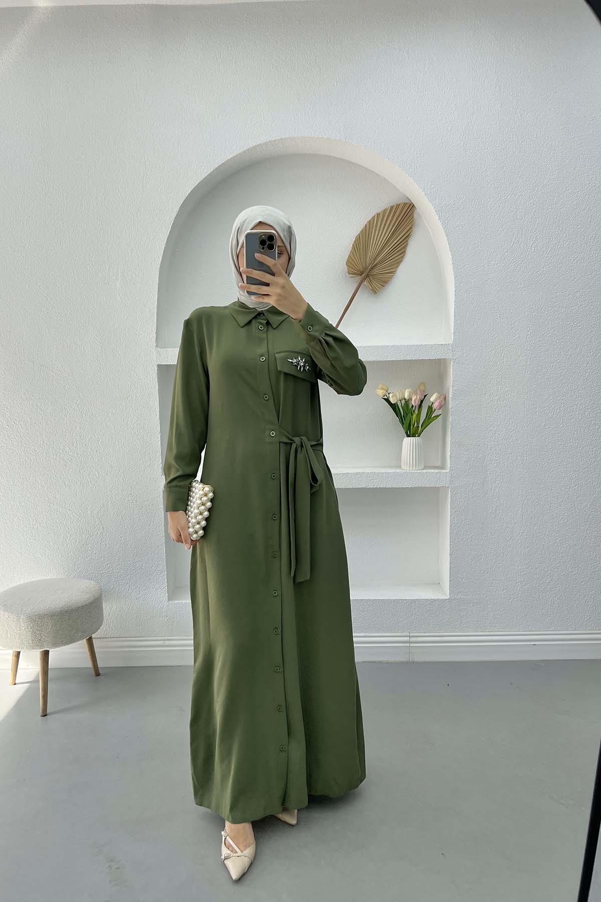 Yan Bağlamalı Taşlı Elbise Haki