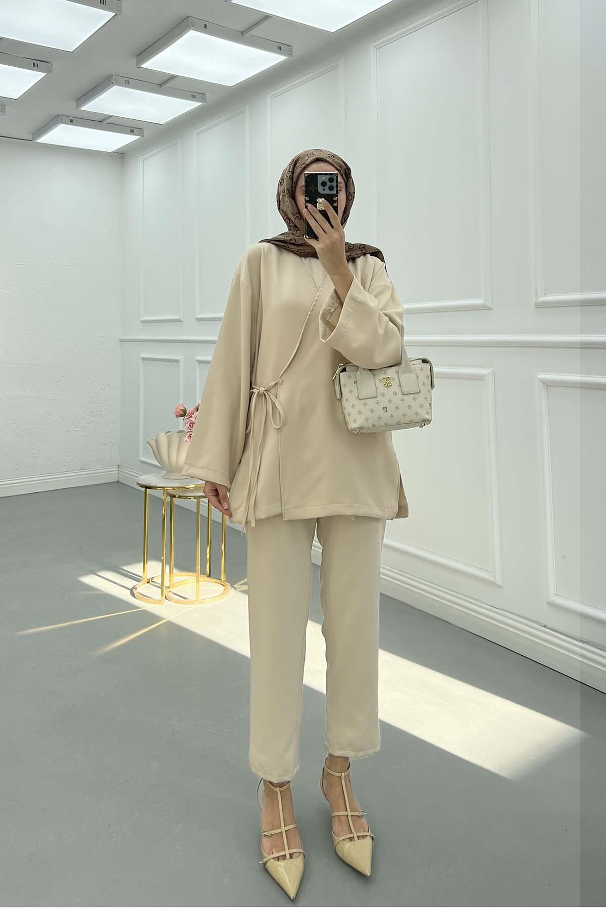 Yanı Yırtmaçlı Double Kimono Bej