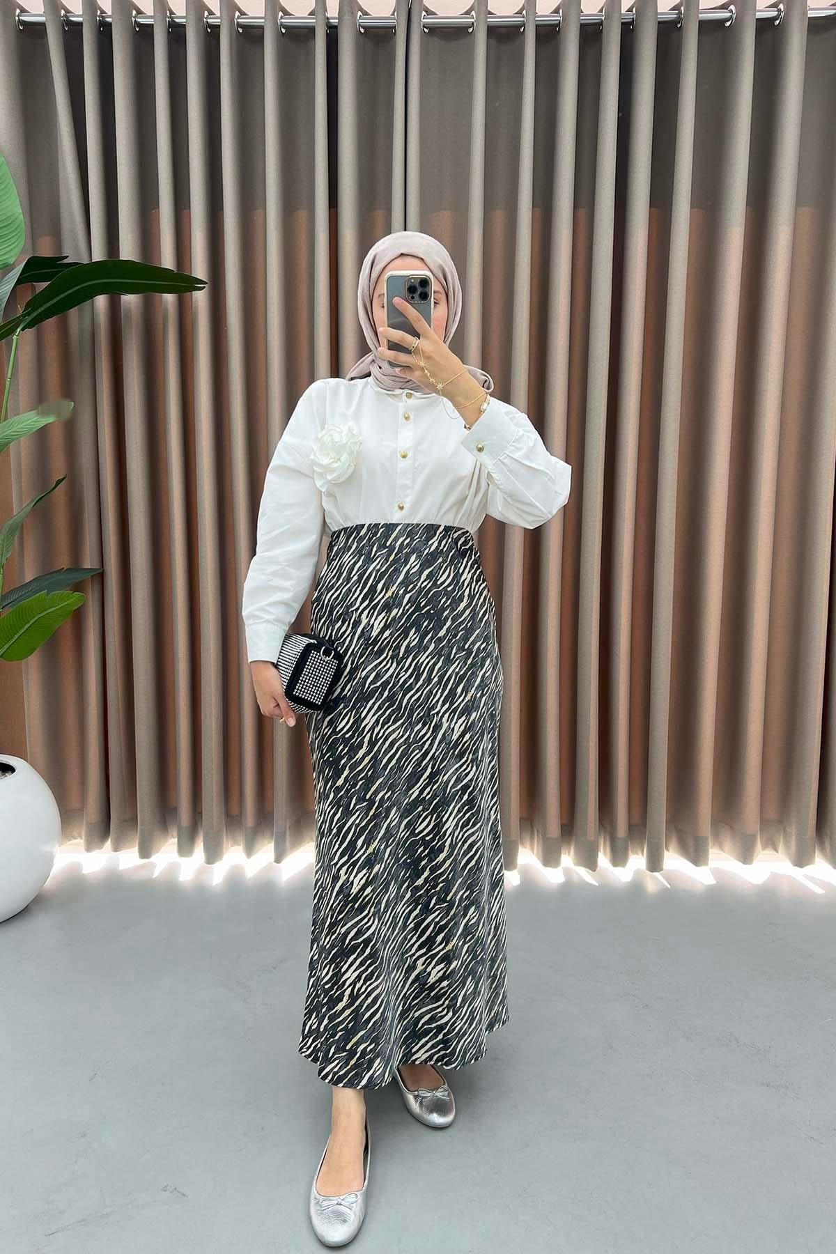 Zebra Desenli Parlak Etek Siyah