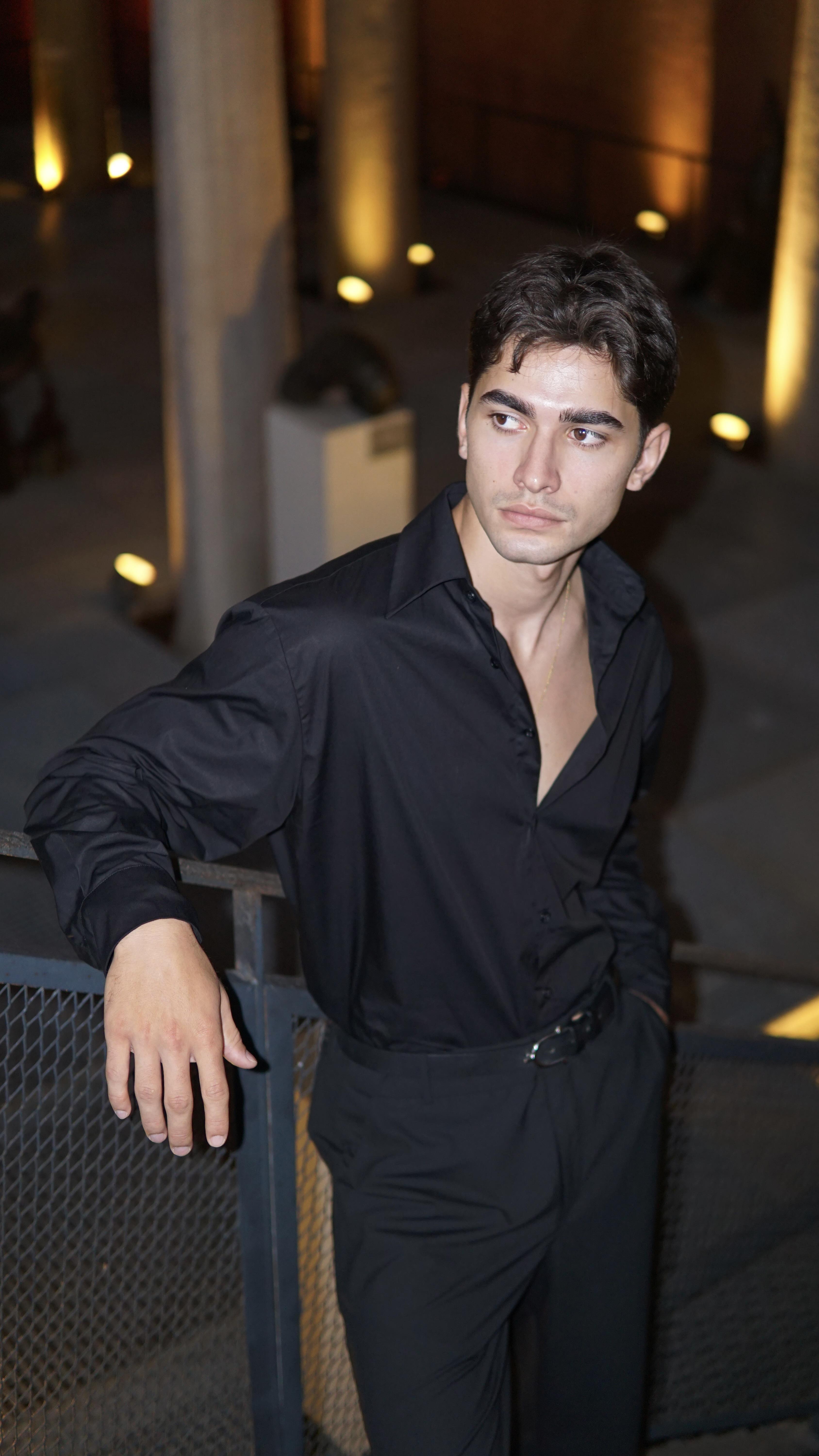 Heathcliff Siyah Gömlek