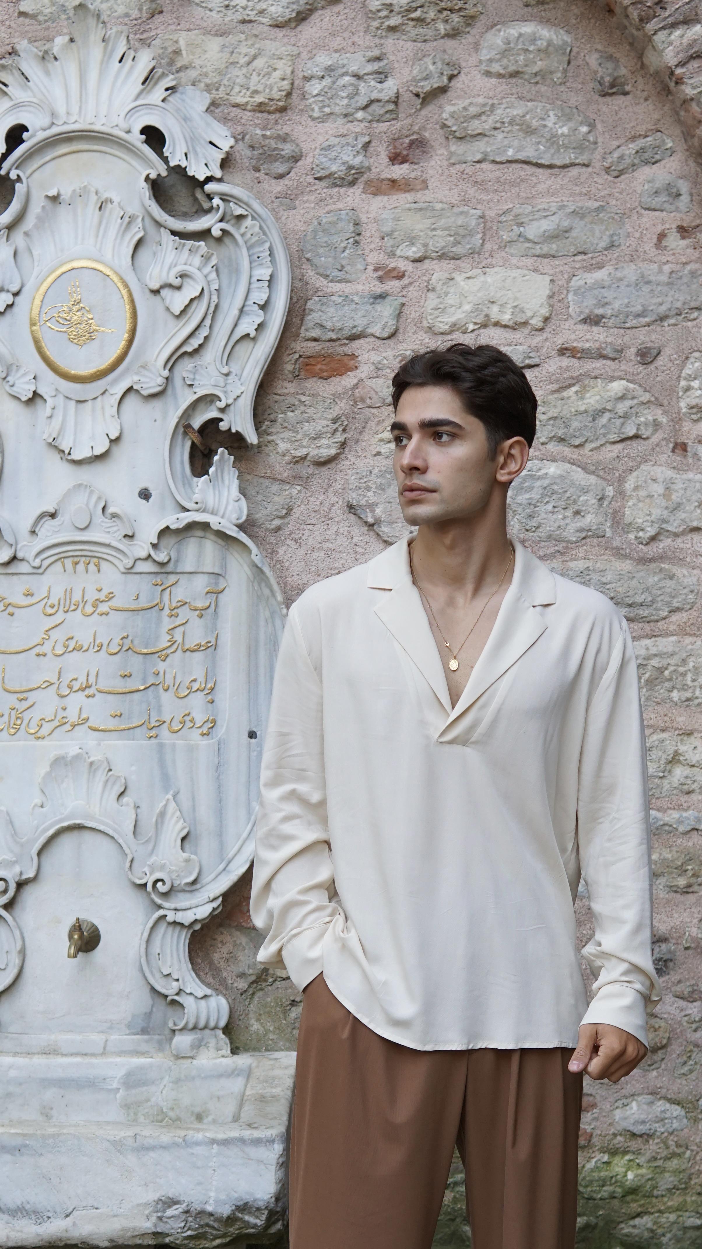 Martin Eden Bej Gömlek