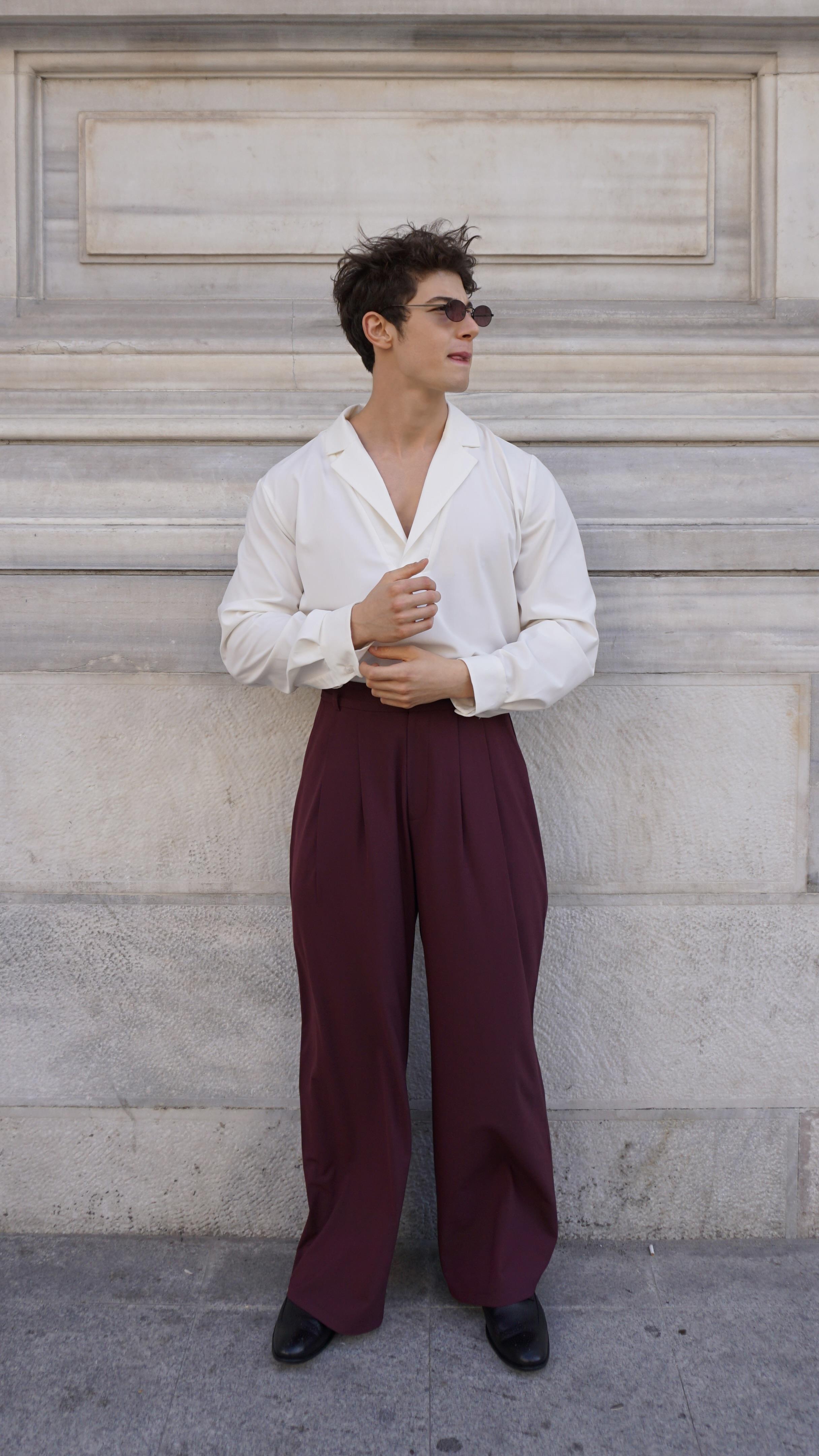 Mr. Fitzwilliam Darcy Burgundy Pantolon