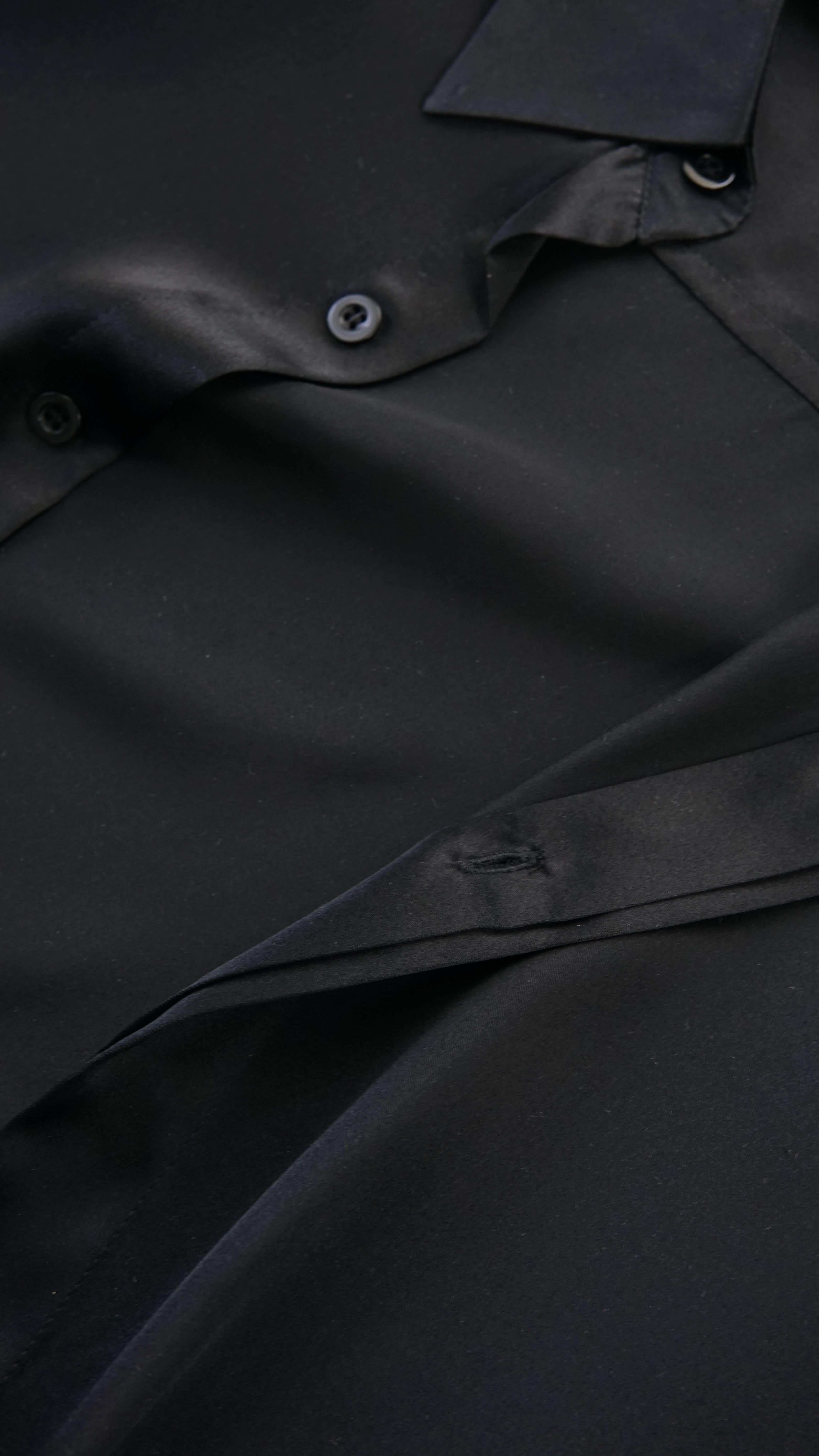 Siyah İpek Saten Gömlek