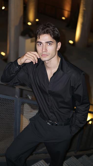 Heathcliff Siyah Gömlek