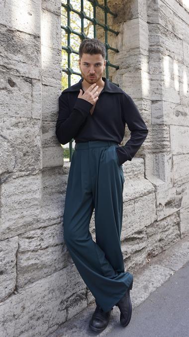 Mr. Fitzwilliam Darcy Pantolon