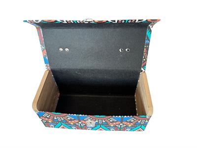 8 Adet African Dizayn Gözlük ve Aksesuar Çantası