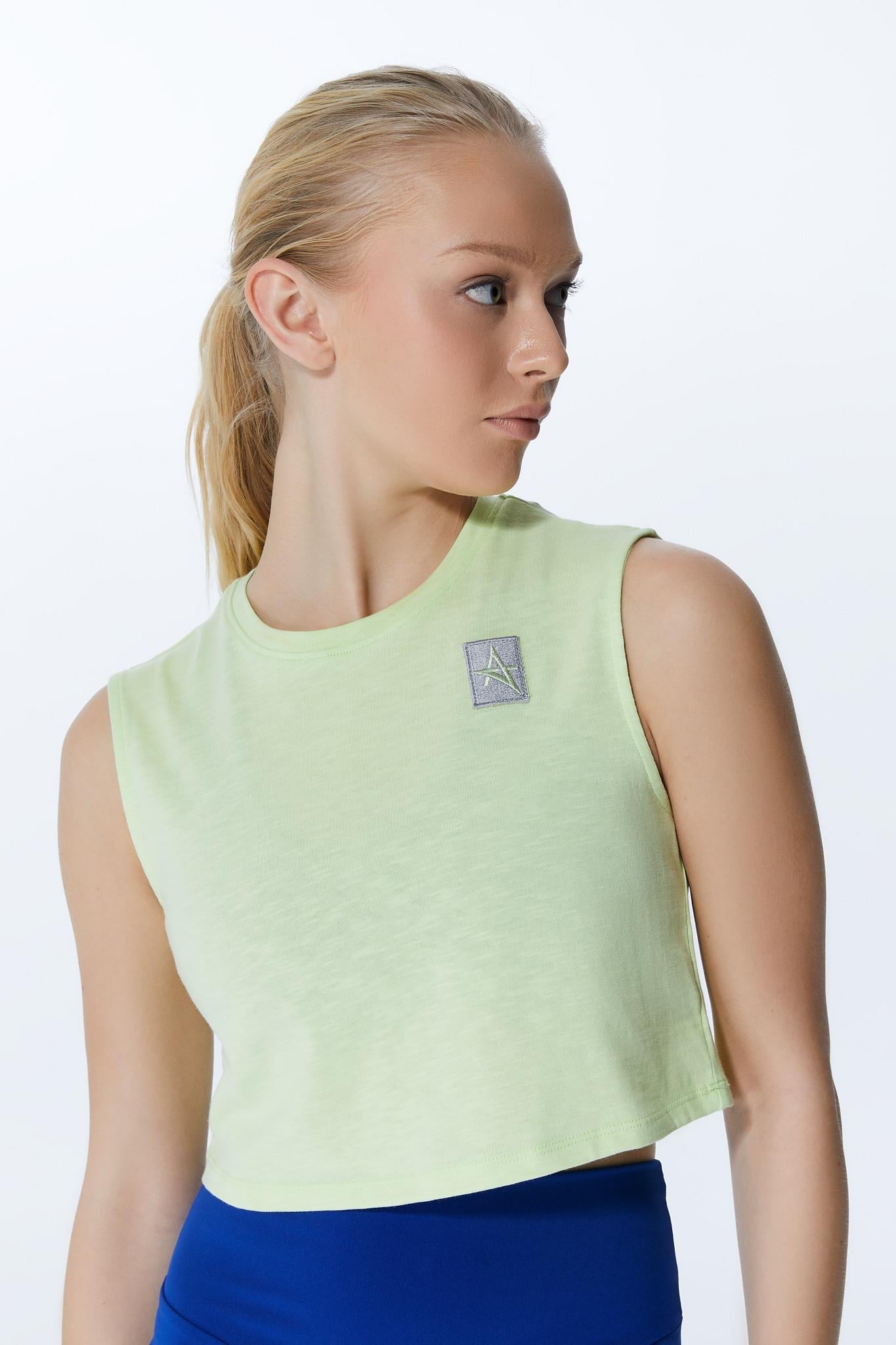 ED2311 Bella Crop Kolsuz Tişört Limon Yeşili