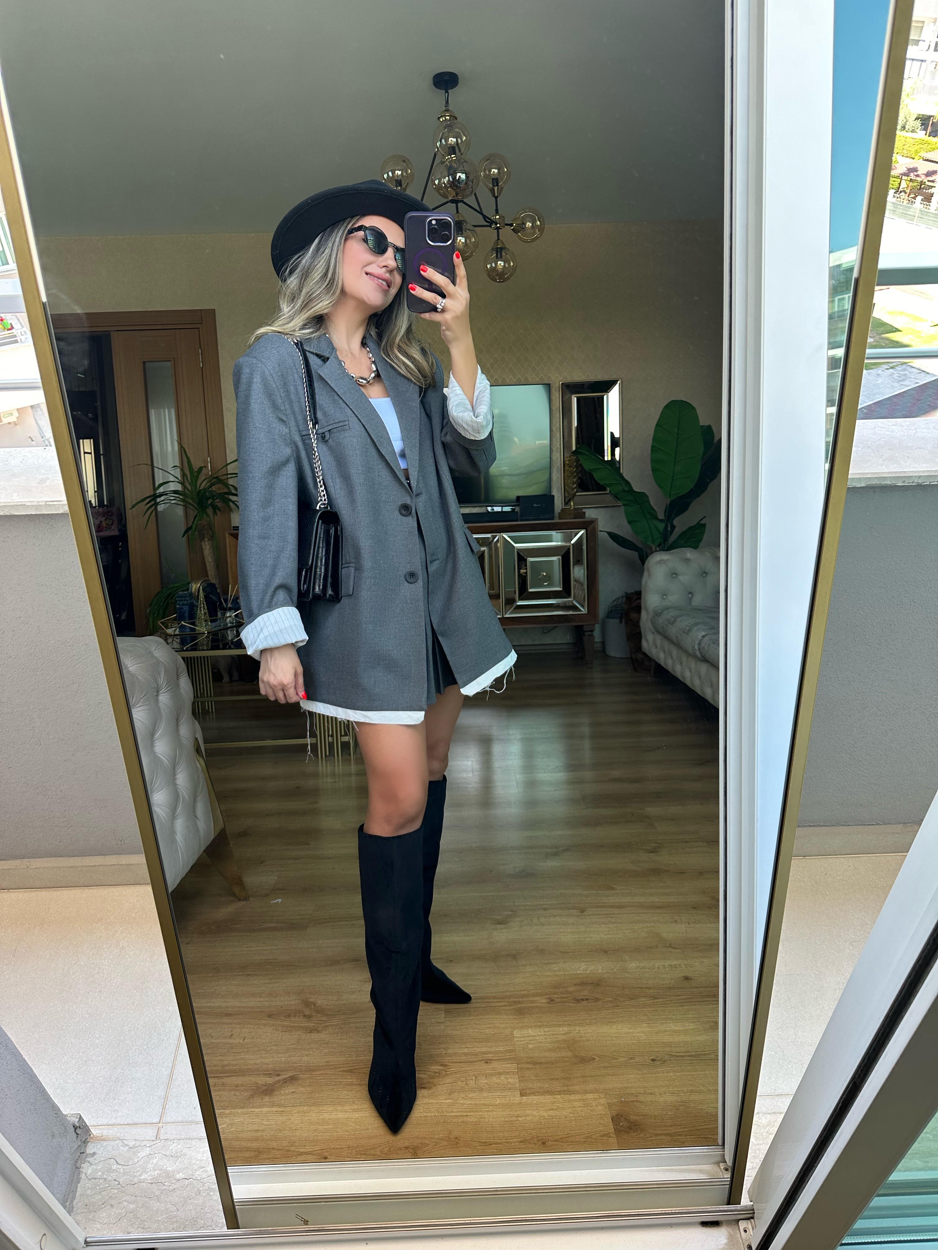 8486 Arkası Baskılı Blazer Ceket