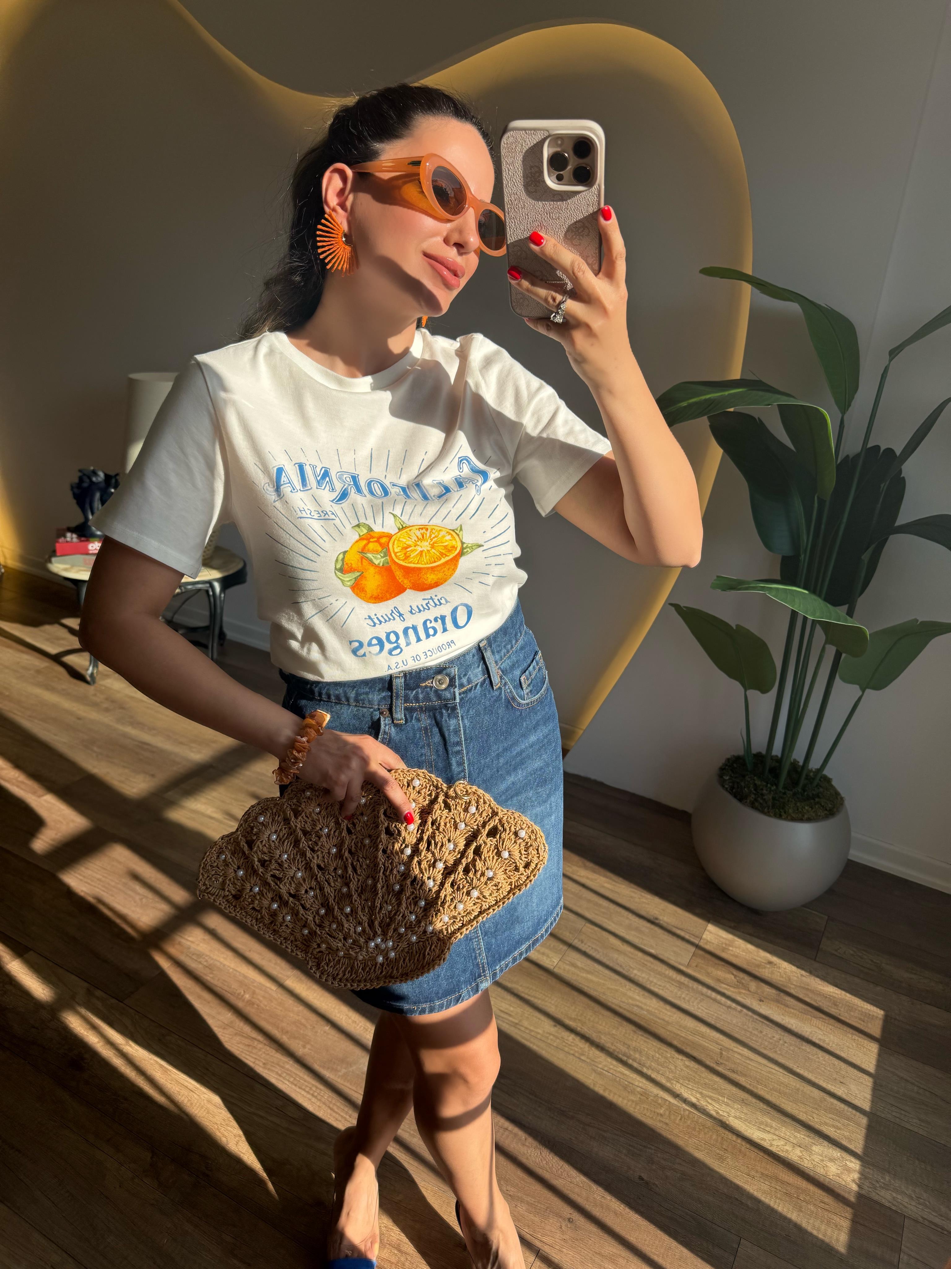 9370 California Baskılı Tshirt