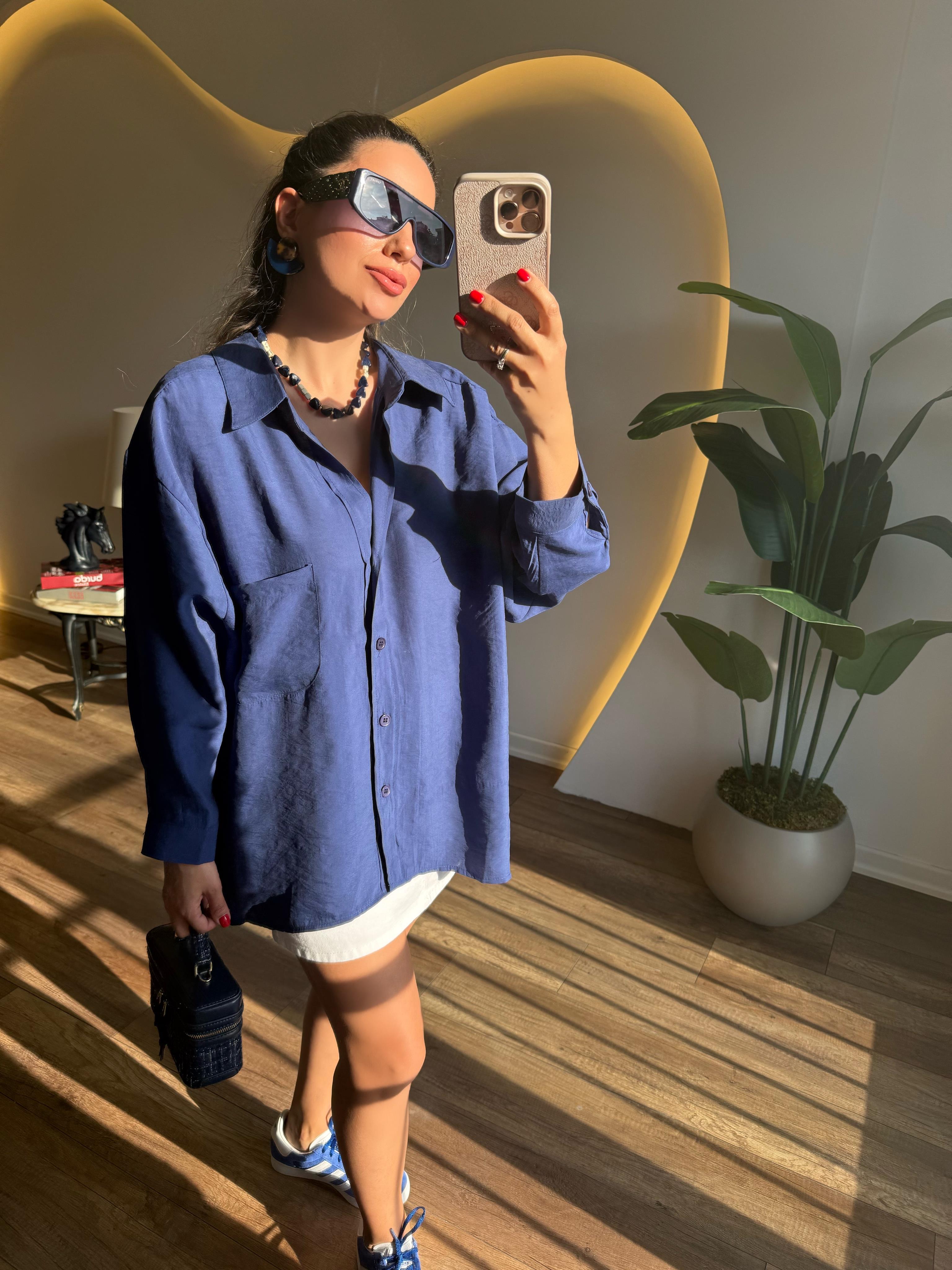 9407 Düşük Omuzlu Oversize Gömlek