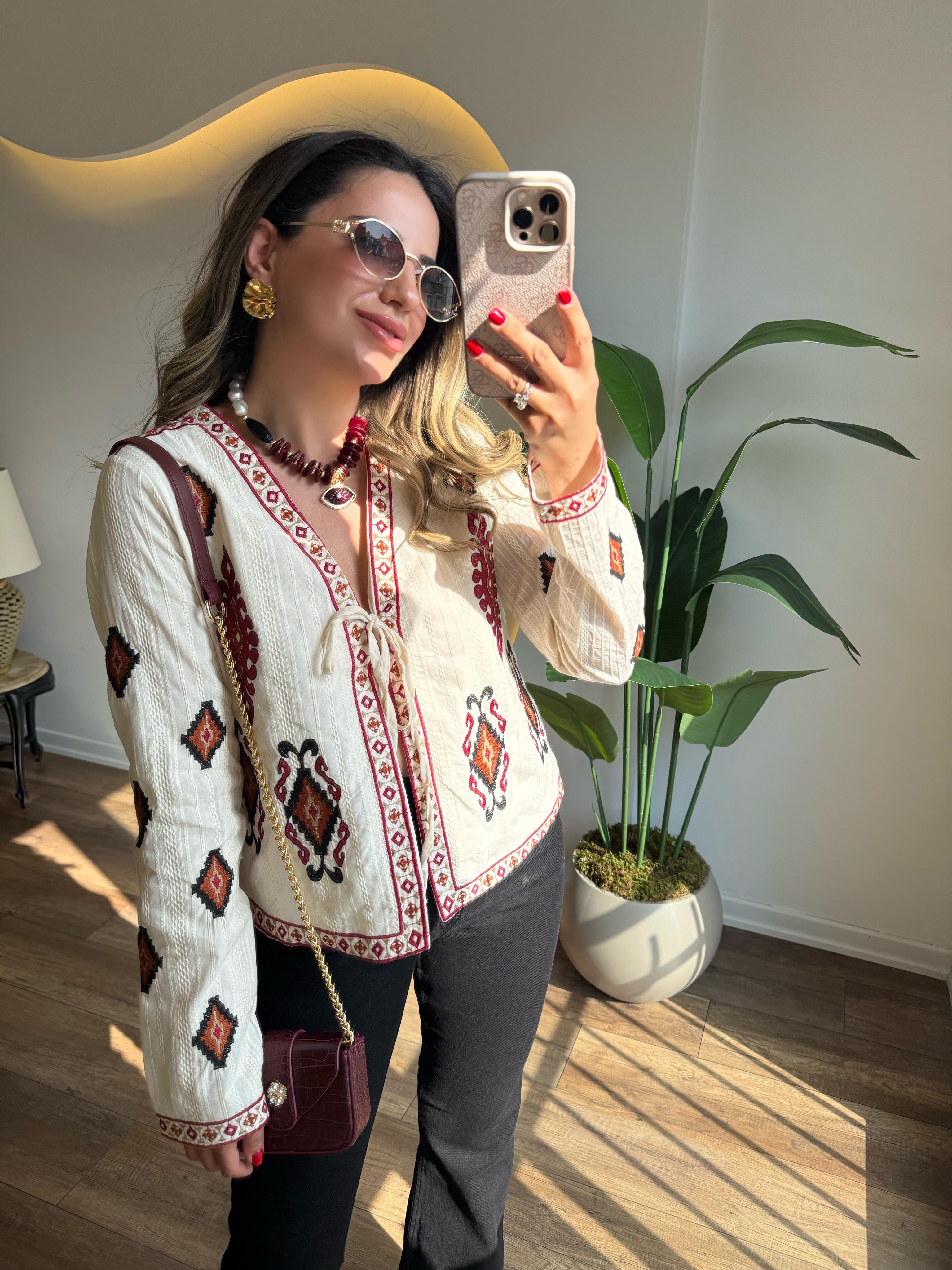 9529 Bordo Desenli Önden Bağlamalı Bluz