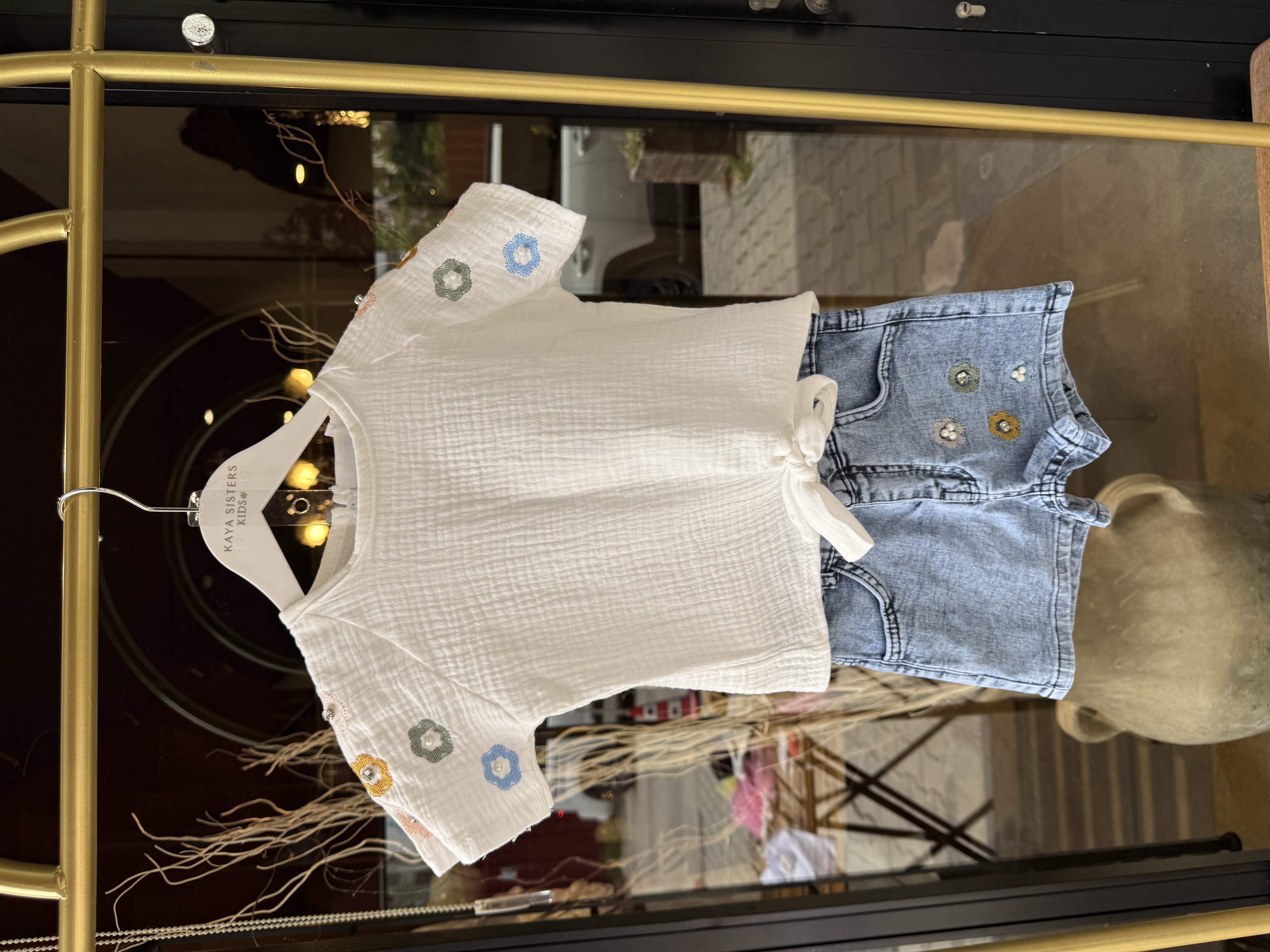 9628 Kids Kolları Çiçek Detaylı Kot Takım 2-9 Yaş