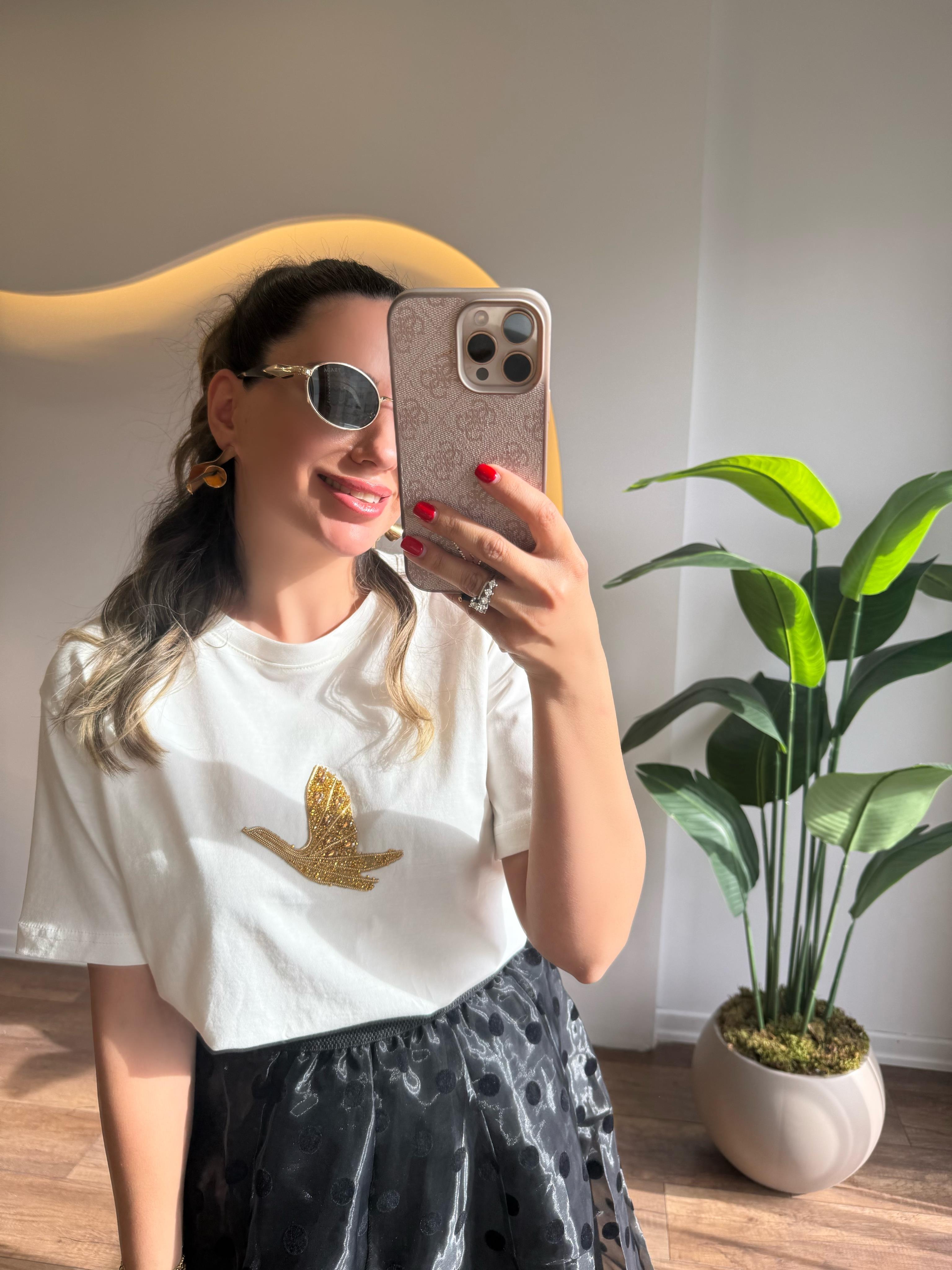 9661 Gold Taşlı Kuşlu Tshirt