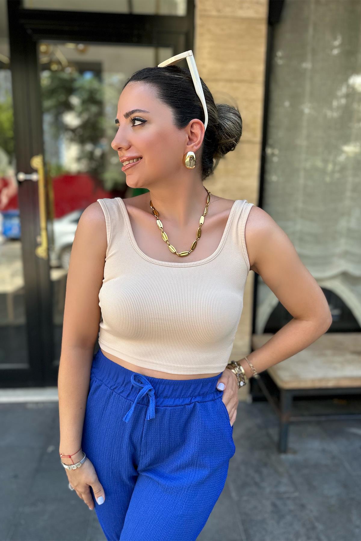 Bej Likralı Crop Bluz