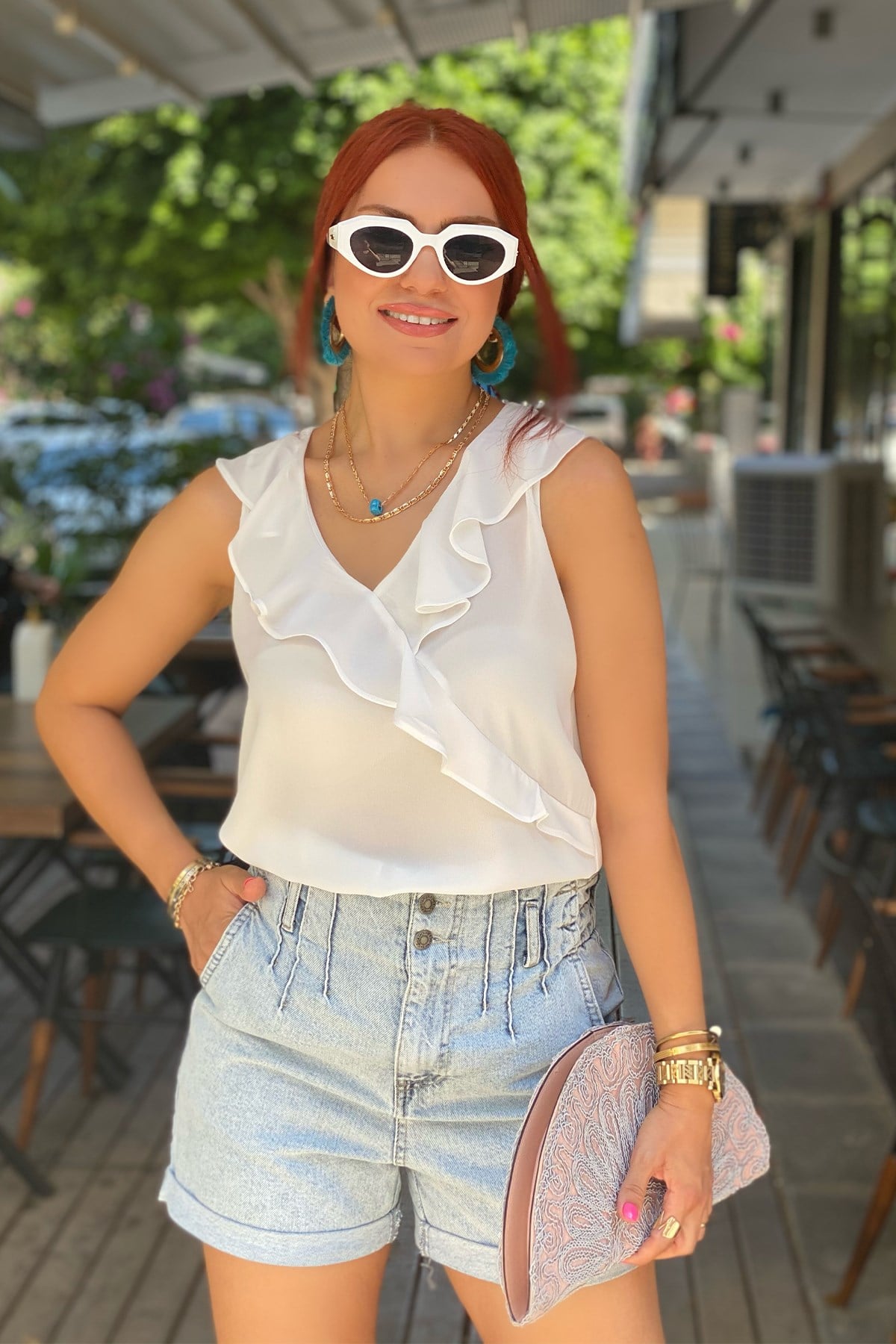 Beyaz Volanlı Şifon Bluz