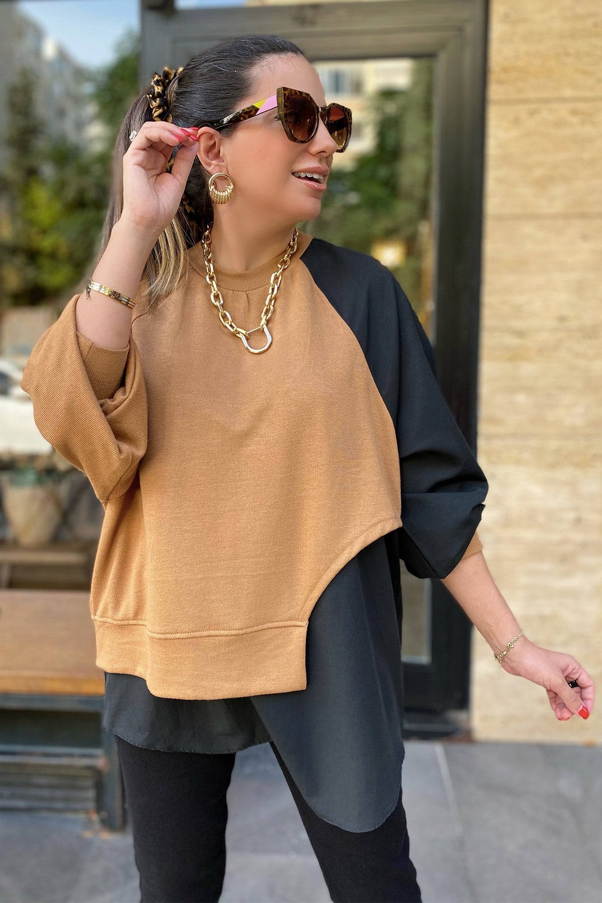 Çift Renk Siyah Sweatshirt