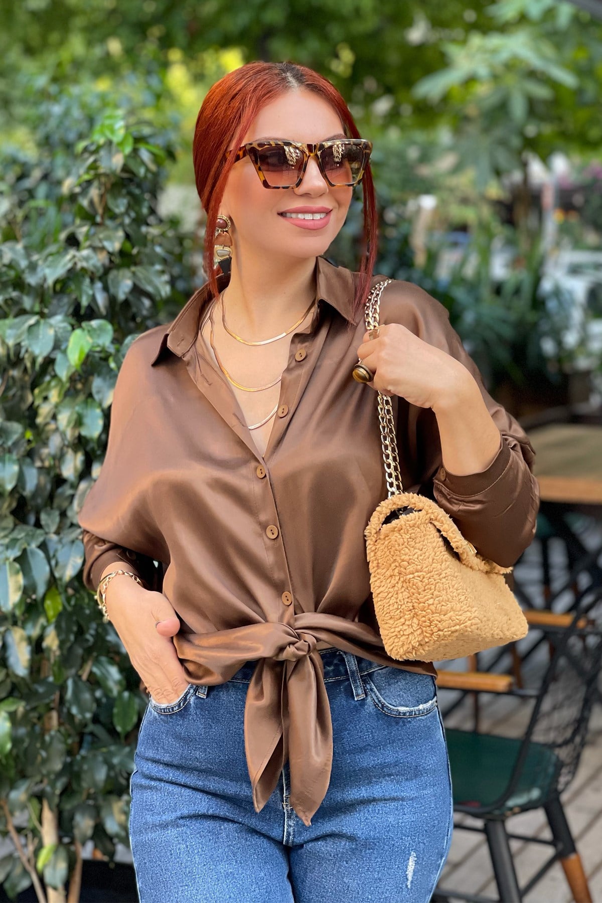 Düşük Omuz Saten Kahve Oversize Gömlek