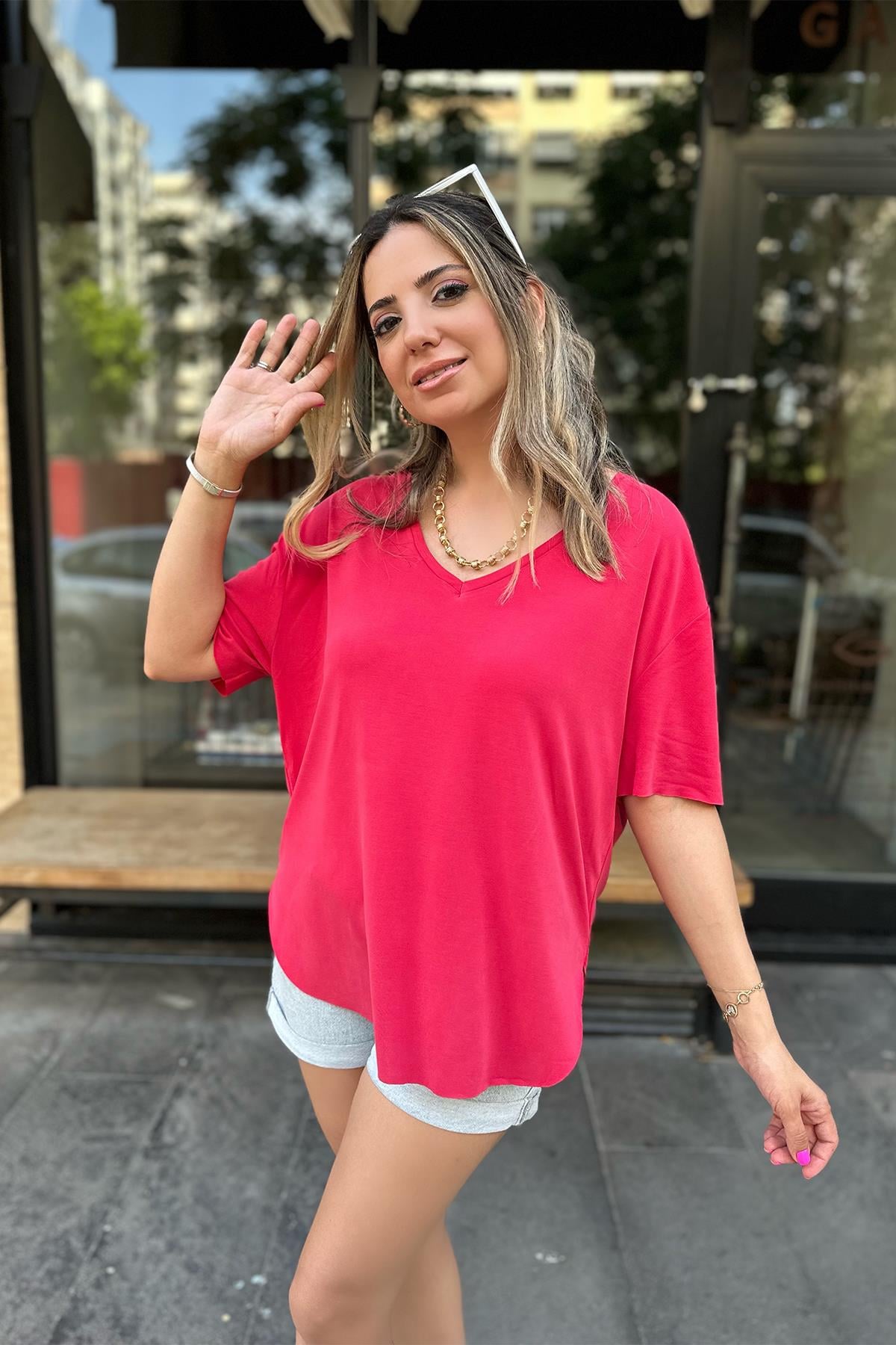 Kırmızı Modal Kumaş Tshirt