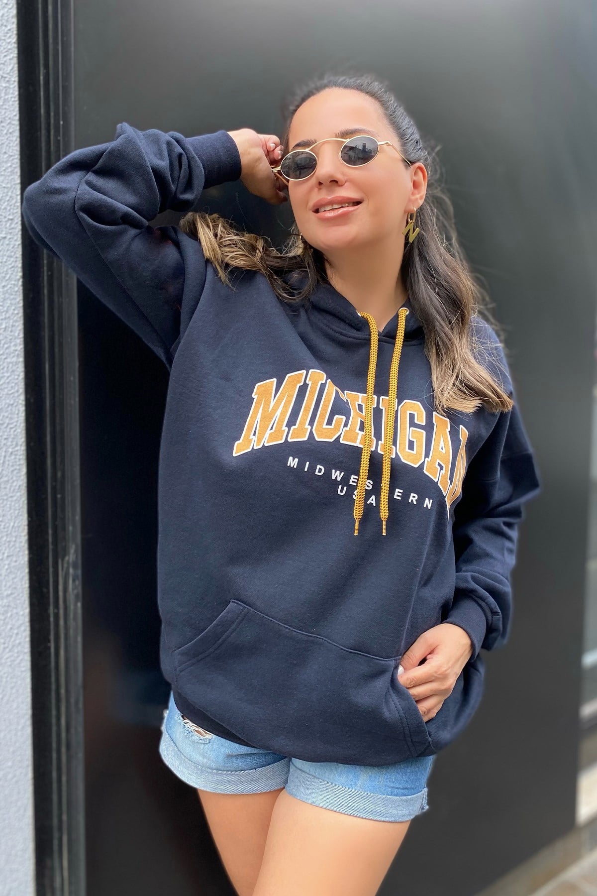 Lacivert Yazı Baskılı Kapşonlu Sweatshirt