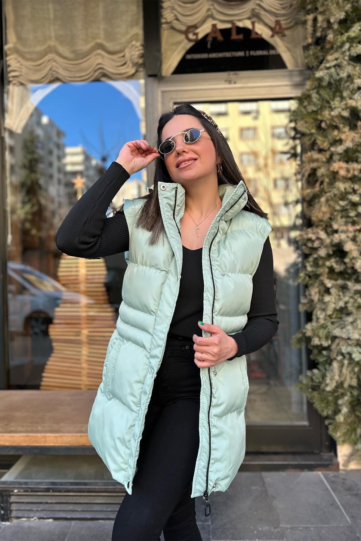 Mint Yeşil Şişme Yelek