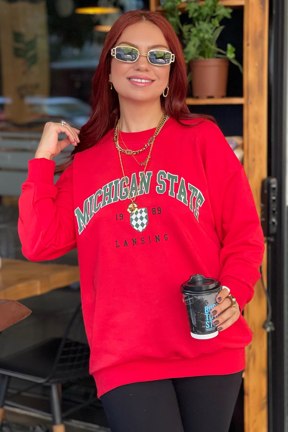 Önü Baskılı Detaylı Kırmızı Sweatshirt