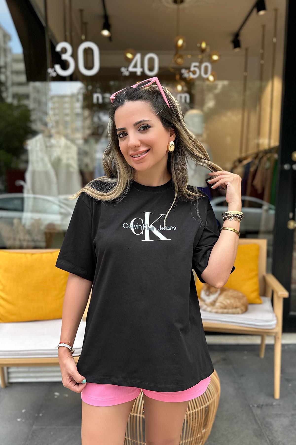 Siyah Orjinal Baskılı Tshirt