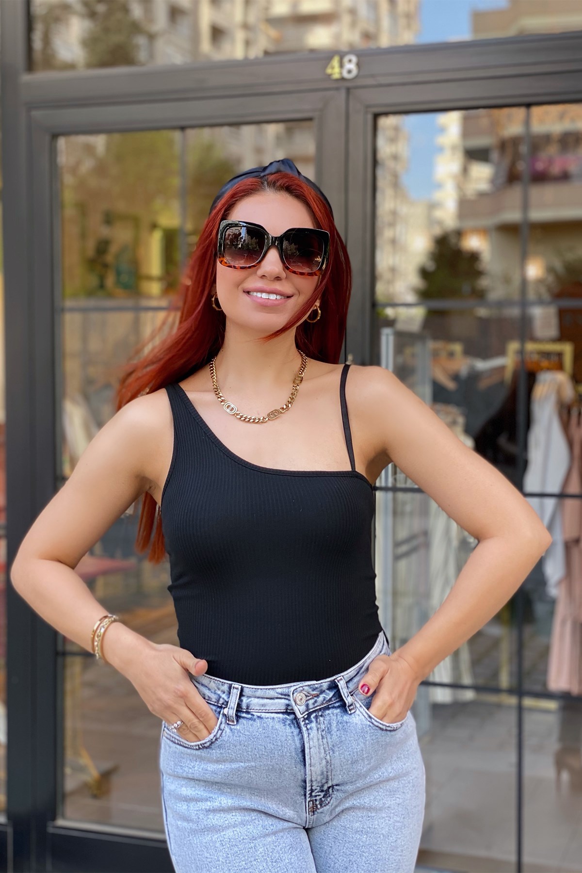 Siyah Tek Omuzu İpli Fitilli Bluz
