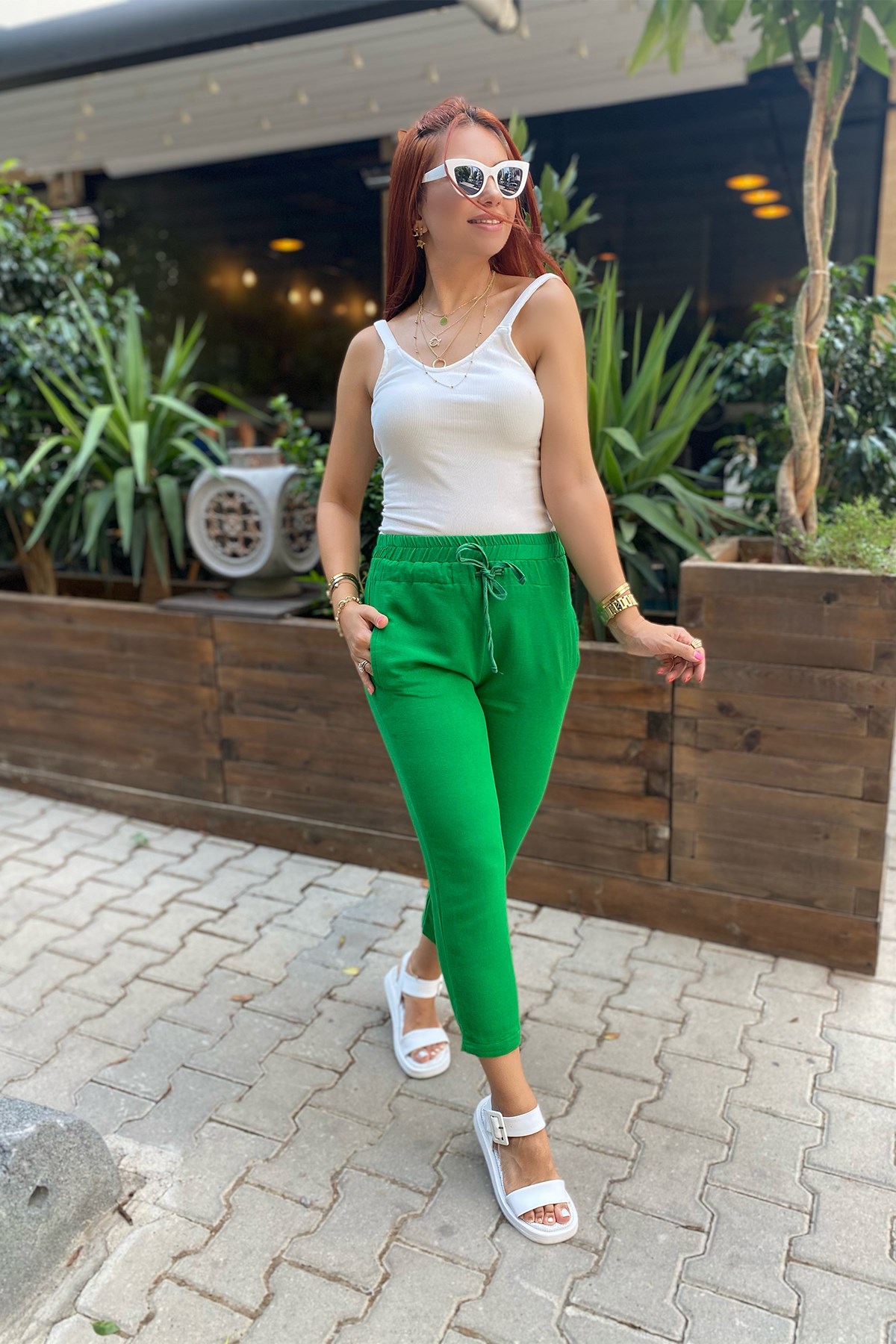 Yeşil Bağcıklı Keten Pantolon