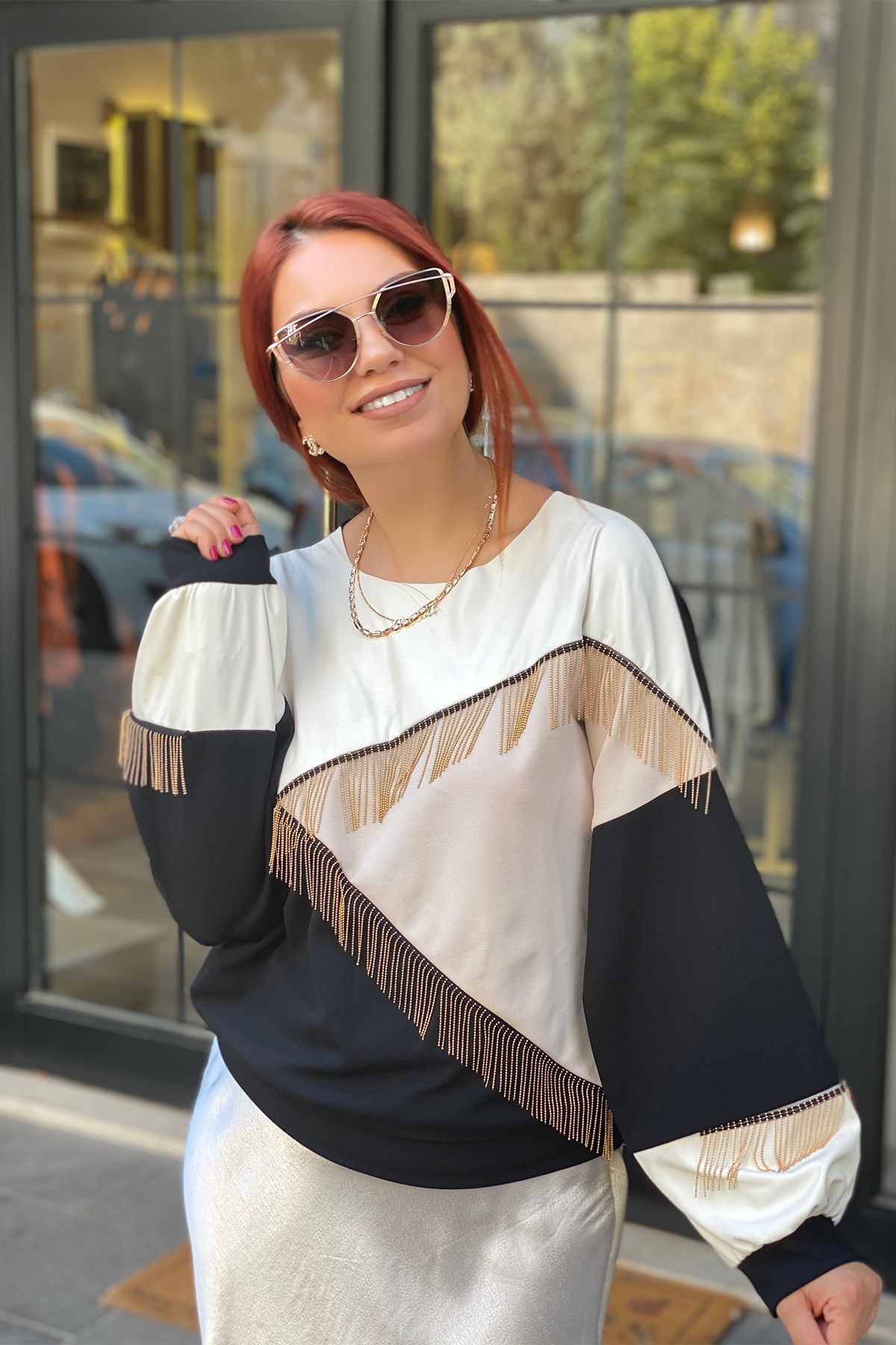 Zincir Detaylı Deri Parçalı Sweatshirt