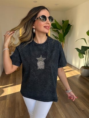 11416 Önü Sallama Yıldız Taşlı Tshirt