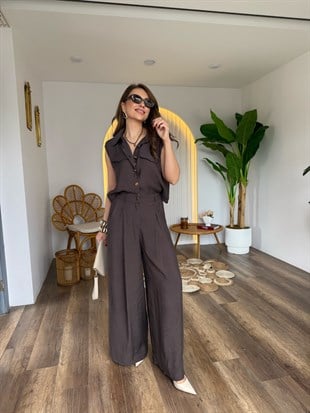 11578 Omuzları Vatkalı Gold Düğme Detaylı Pantolon Bluz Takım