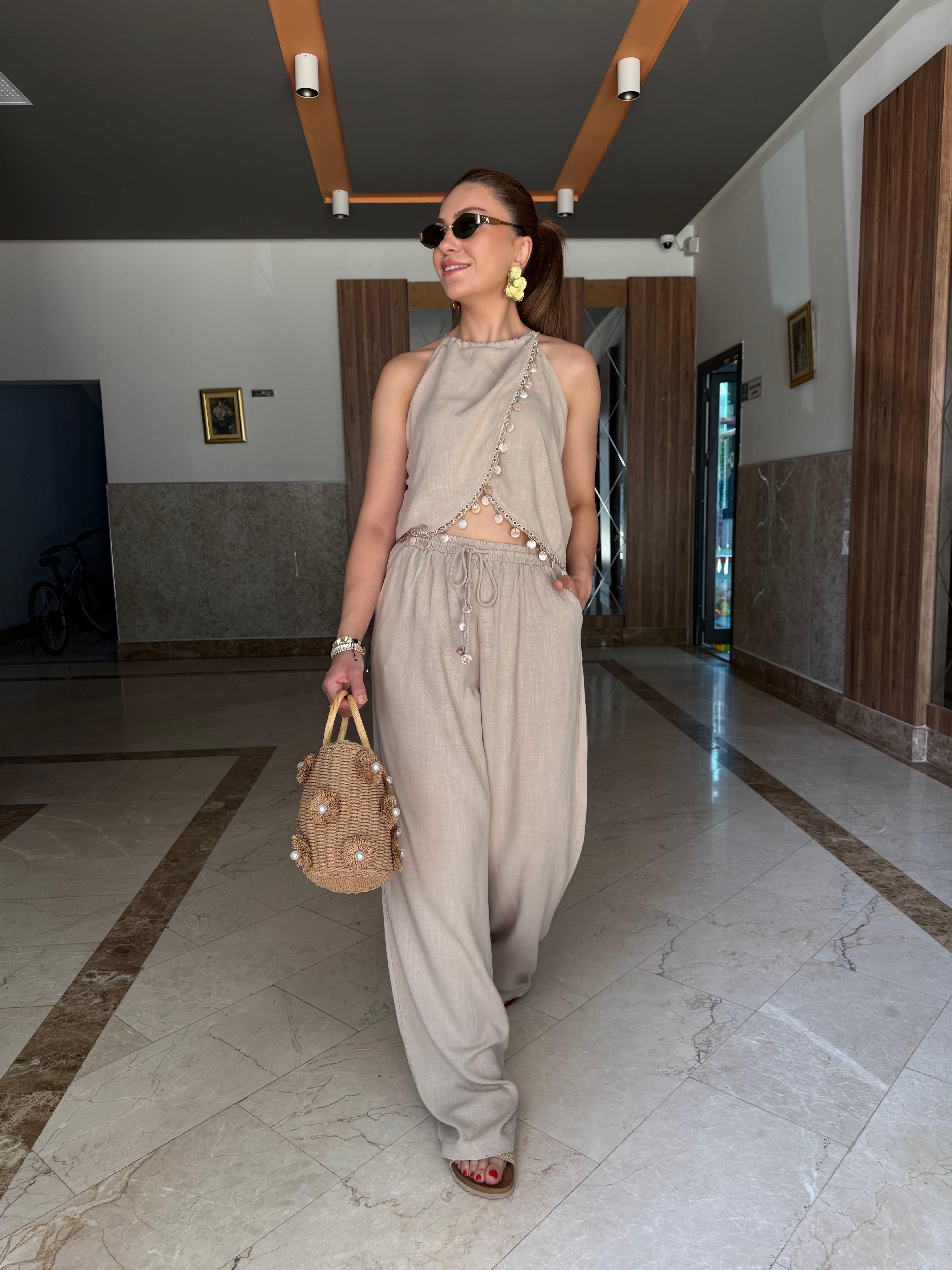 10271 Krem Pantolon Bluz Takım