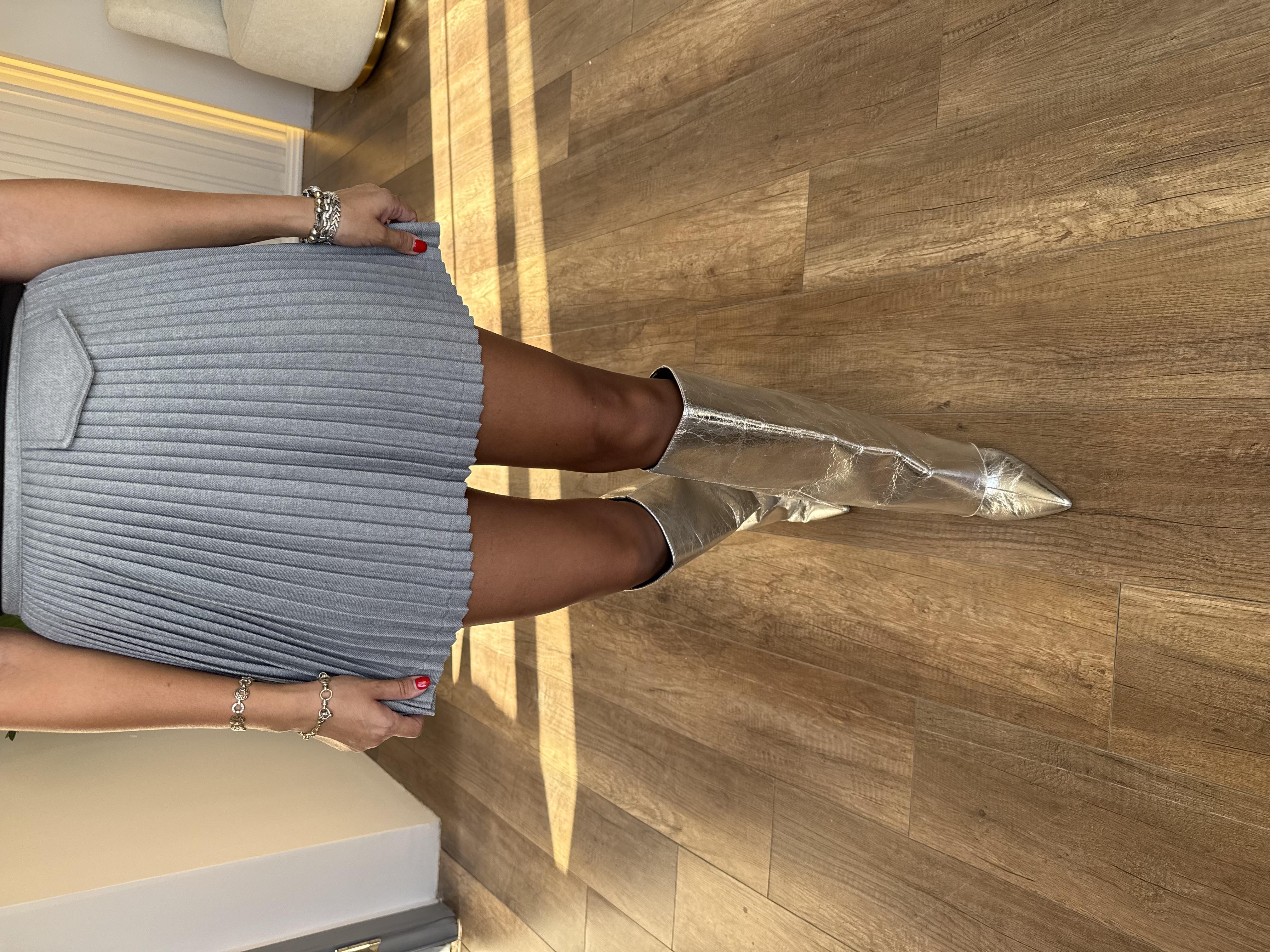 10709 Önü Cep Kapakçık Detaylı Pliseli Etek